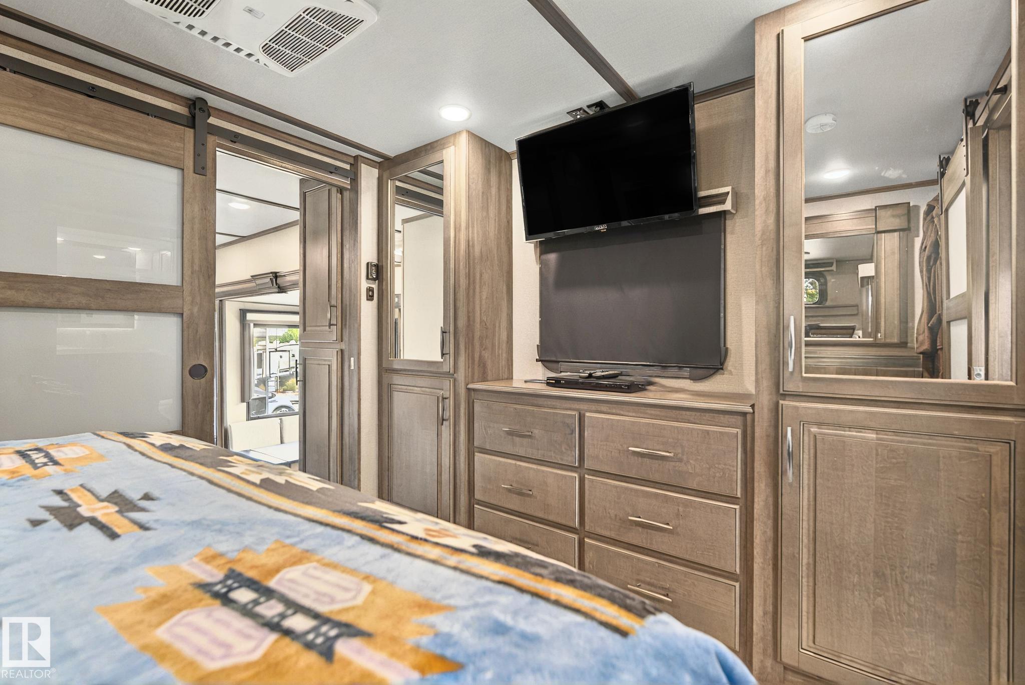 Photo 54 at 106 - 53509 Rge Road 60, Sunset Shores, Rural Parkland County