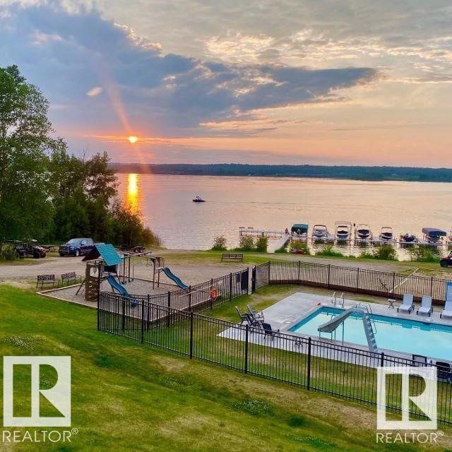 Photo 7 at 106 - 53509 Rge Road 60, Sunset Shores, Rural Parkland County