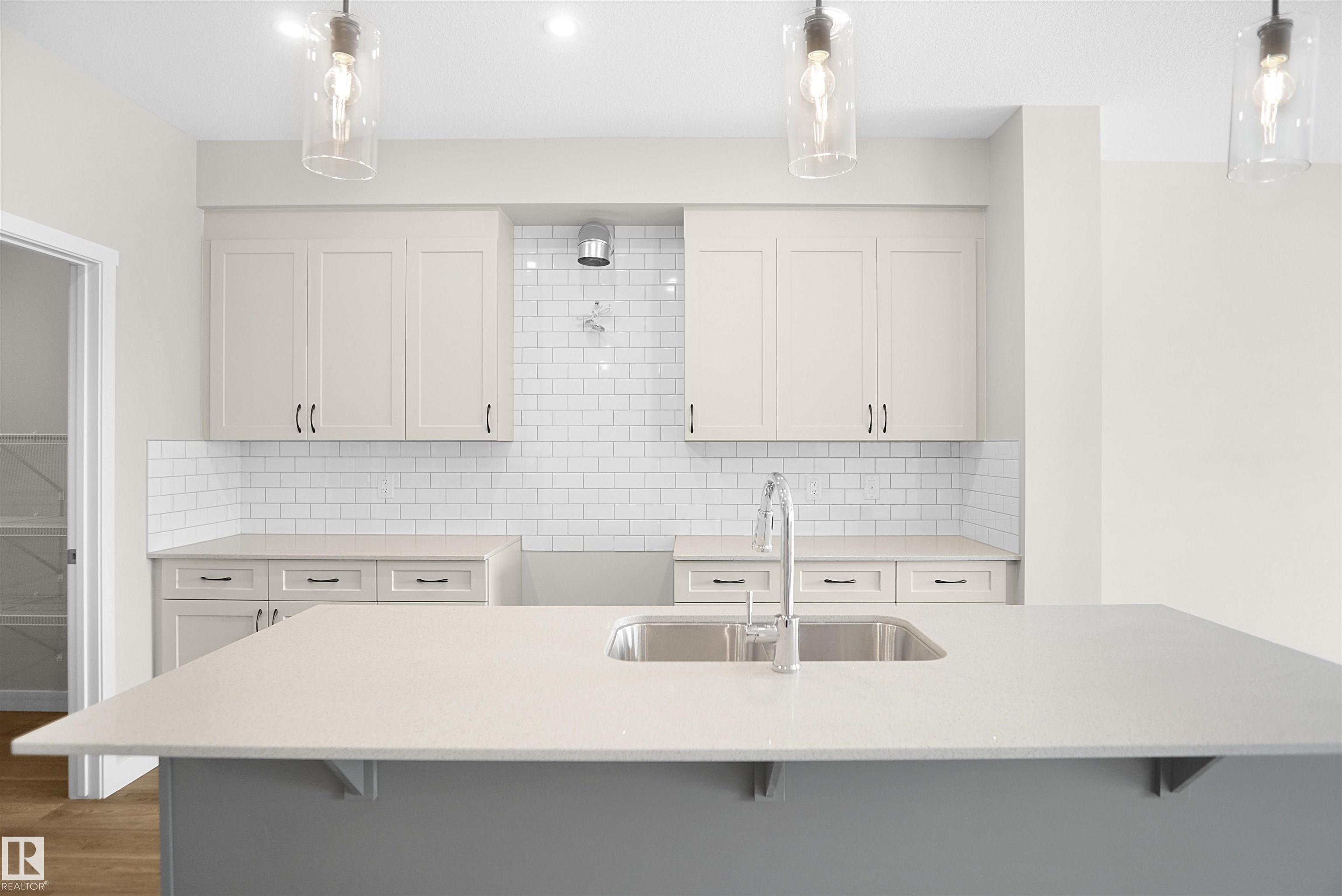 Photo 12 at 7235 182 Avenue NW, Crystallina Nera East, Edmonton