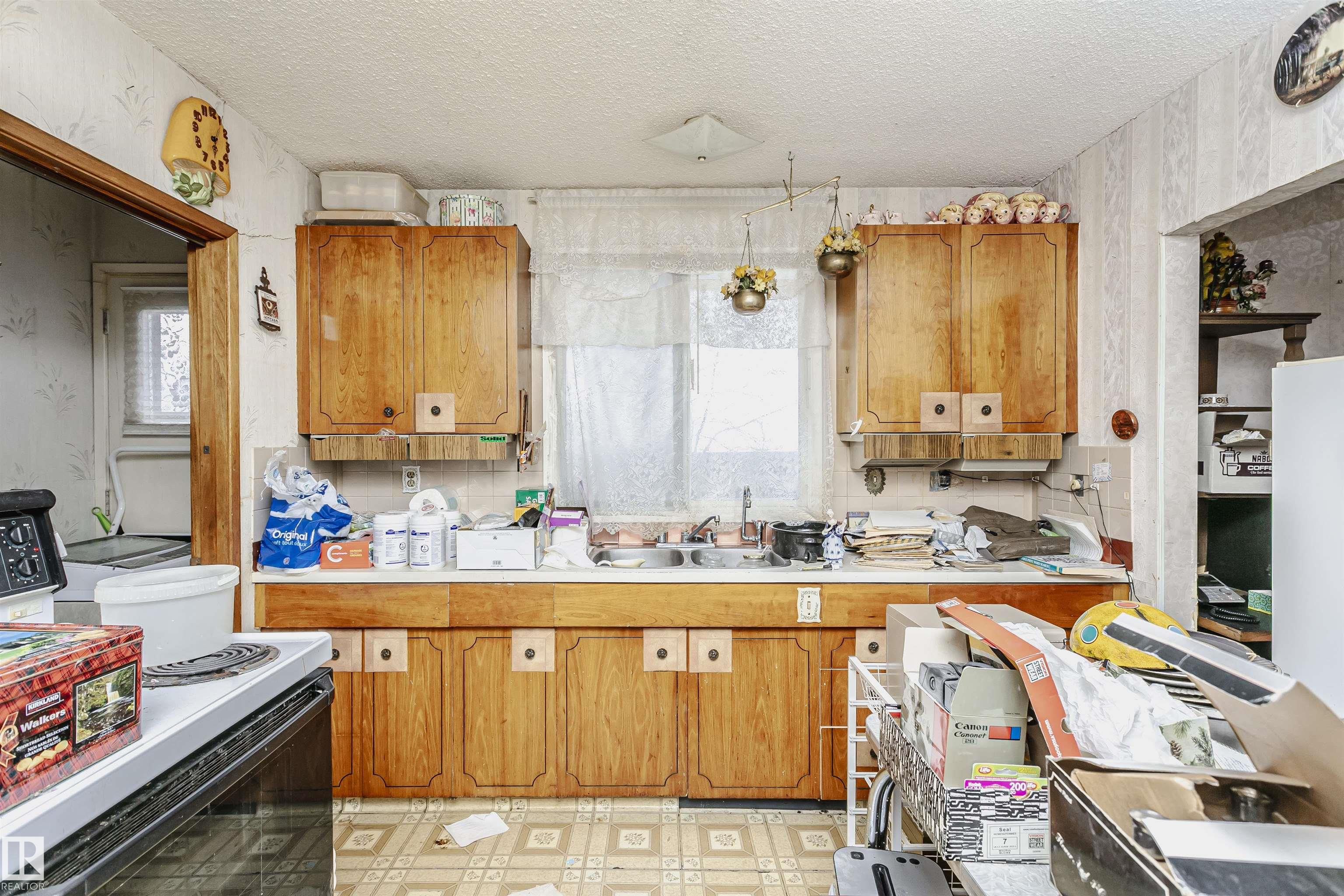 13512 71 Street NW, Delwood, Edmonton