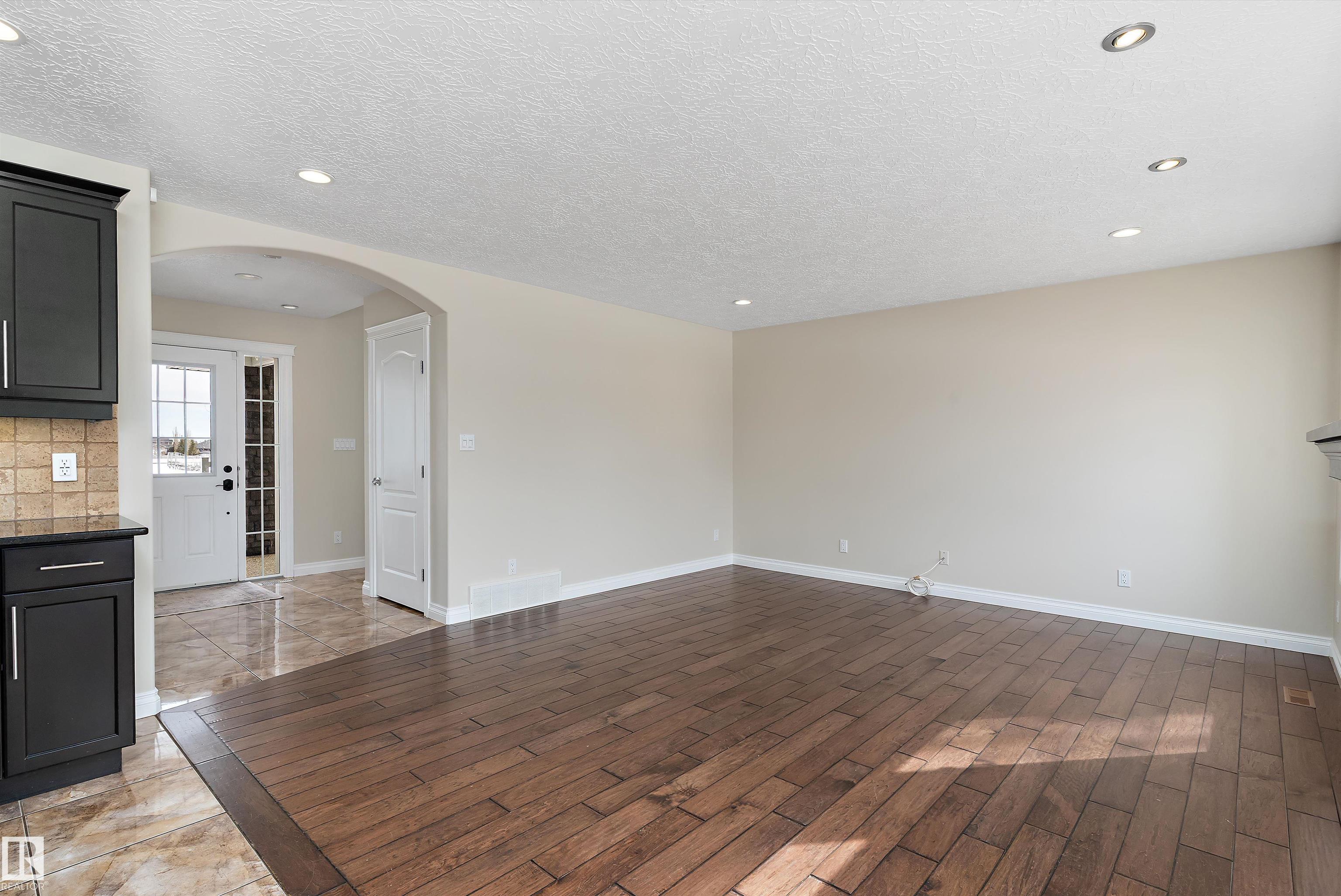 Photo 7 at 231 Greenfield Way, South Fort, Fort Saskatchewan