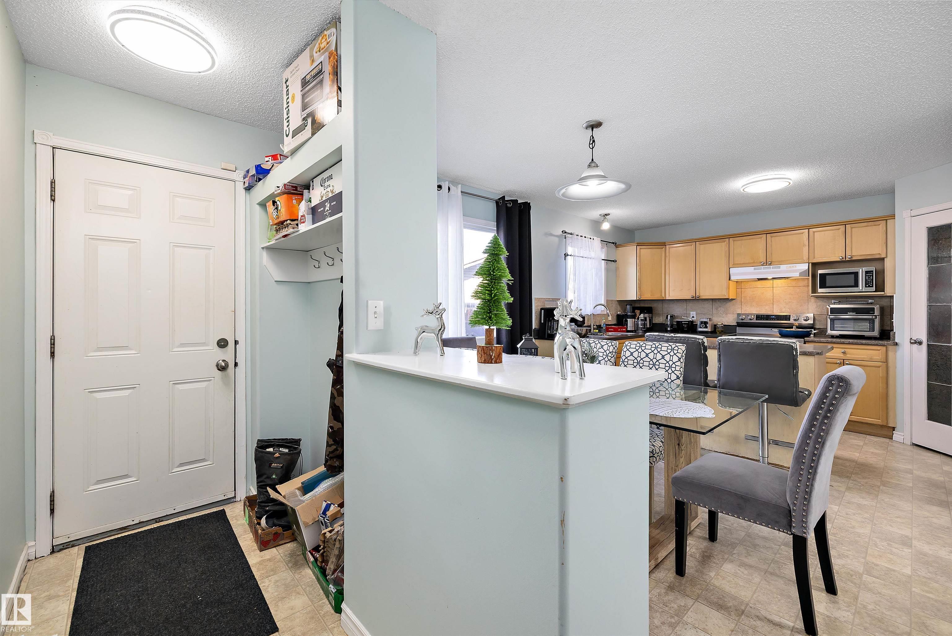 Photo 11 at 16304 43 Street NW, Brintnell, Edmonton