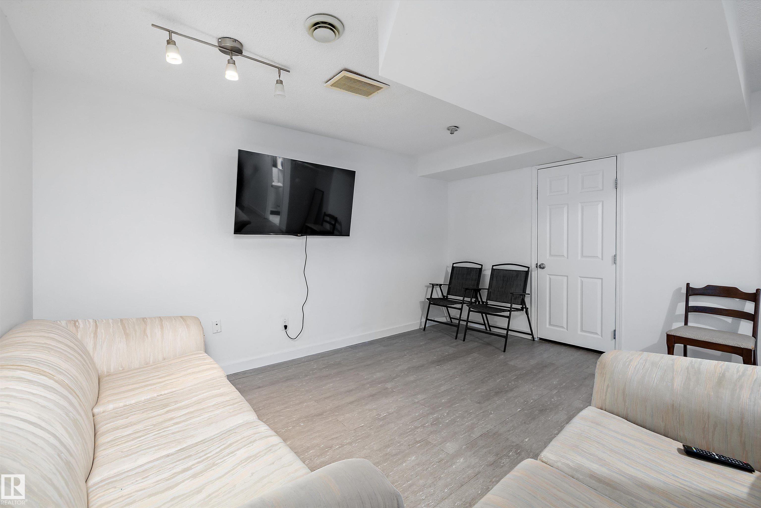 Photo 25 at 16304 43 Street NW, Brintnell, Edmonton