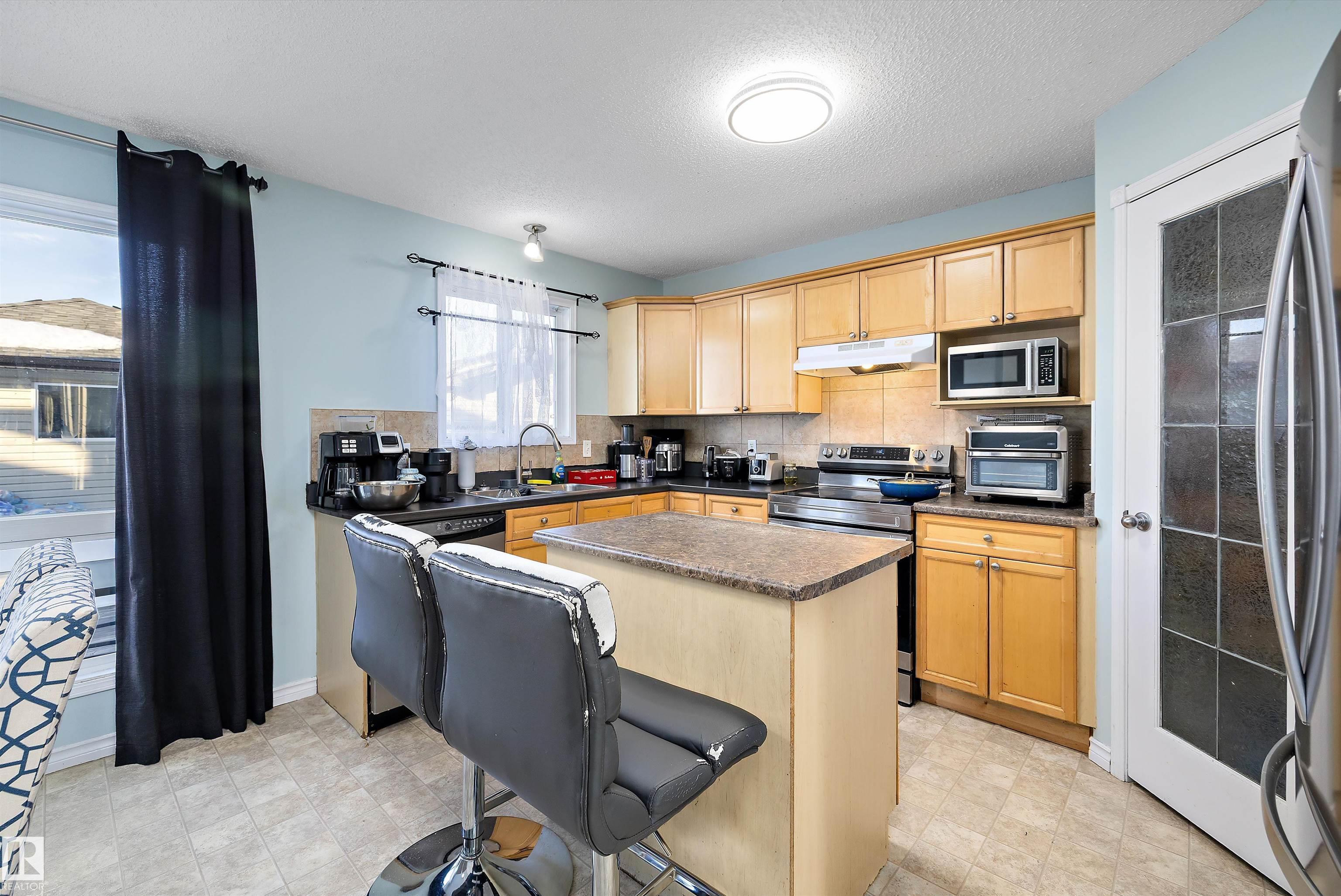 16304 43 Street NW, Brintnell, Edmonton
