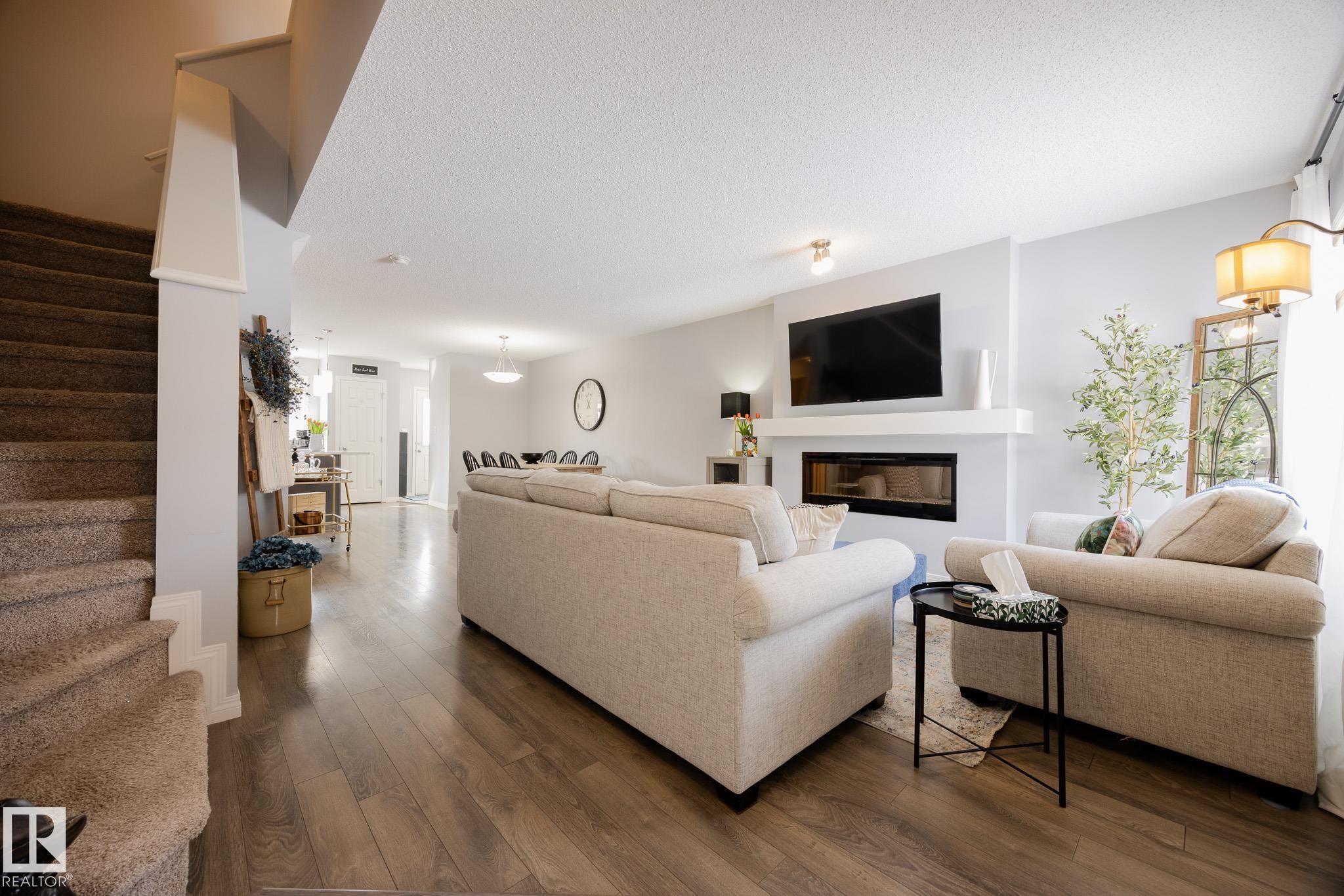 Photo 7 at 3841 Powell Wynd SW, Paisley, Edmonton