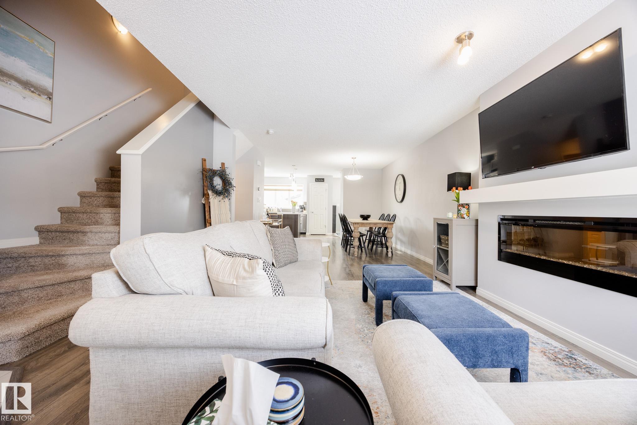 Photo 8 at 3841 Powell Wynd SW, Paisley, Edmonton