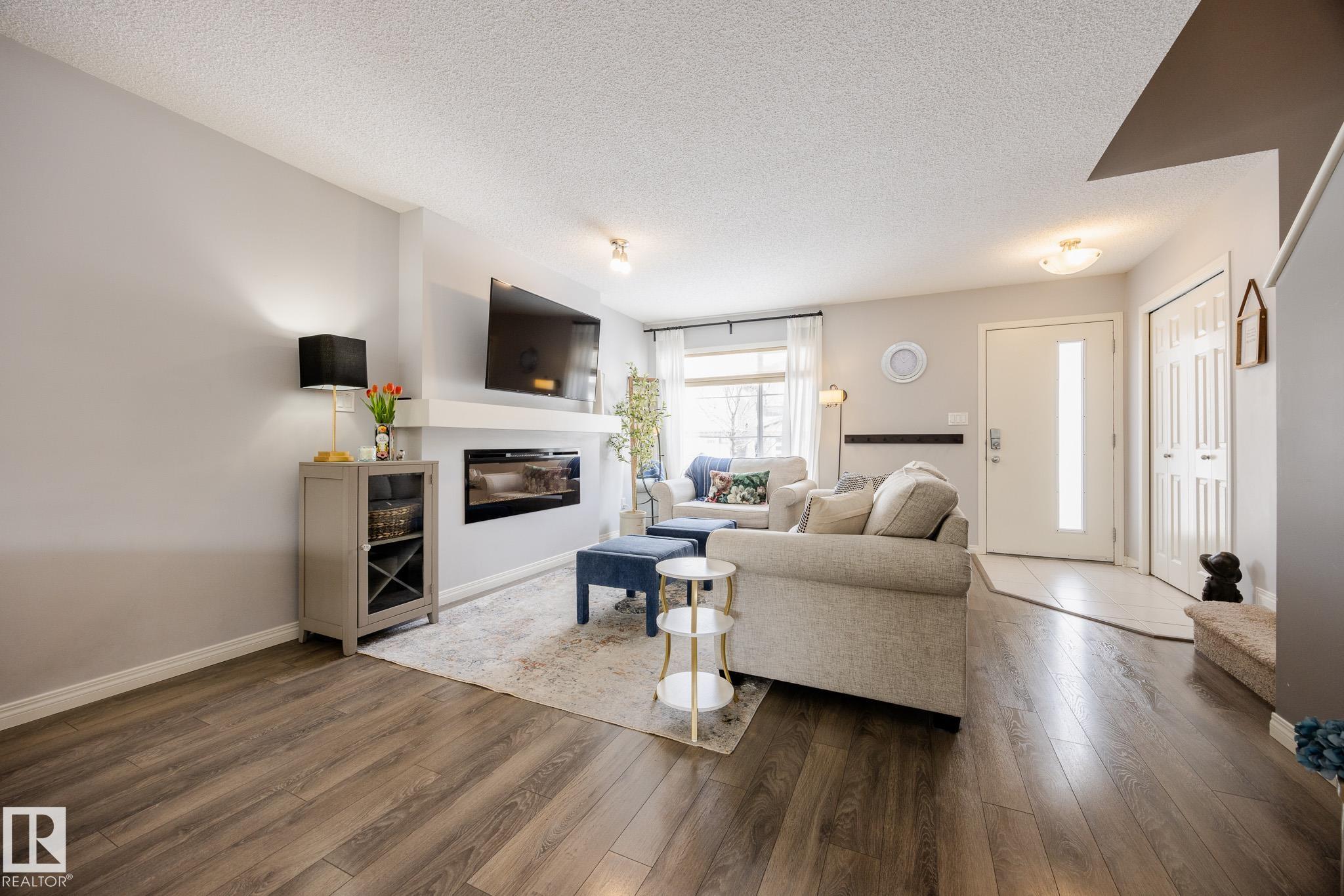 Photo 10 at 3841 Powell Wynd SW, Paisley, Edmonton