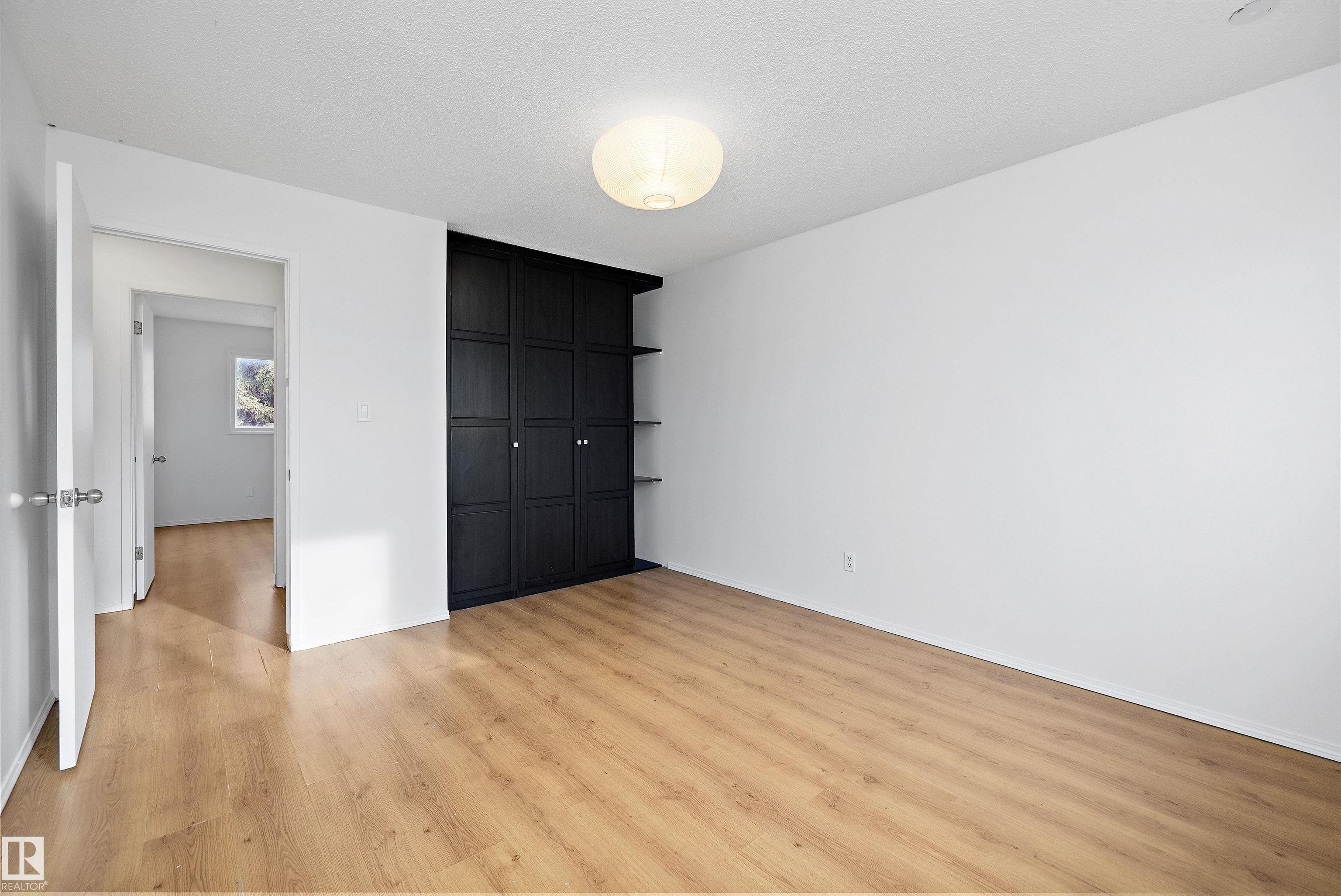 https://zimg.paragon.ice.com/ParagonImages/Property/PM/RAE/225393687/35/0/0/5a4d6bb19e1191dcf48e7f183c892598/1/99ecab9cc5587d276d94f322315e1ad4/225393687-54B2191F-18B7-468C-9468-0A287194A35D.JPG