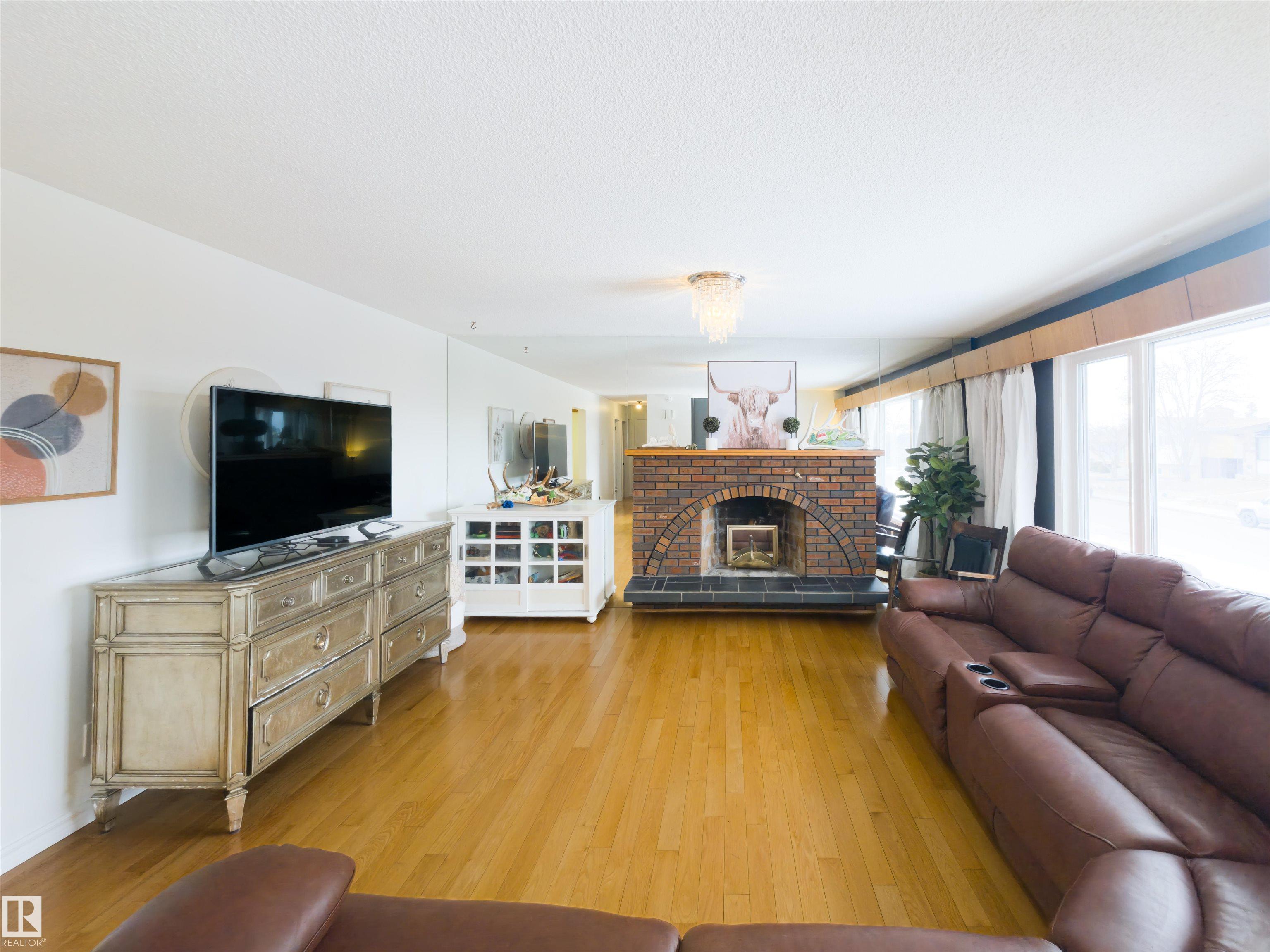 7323 147 Avenue NW, Kilkenny, Edmonton