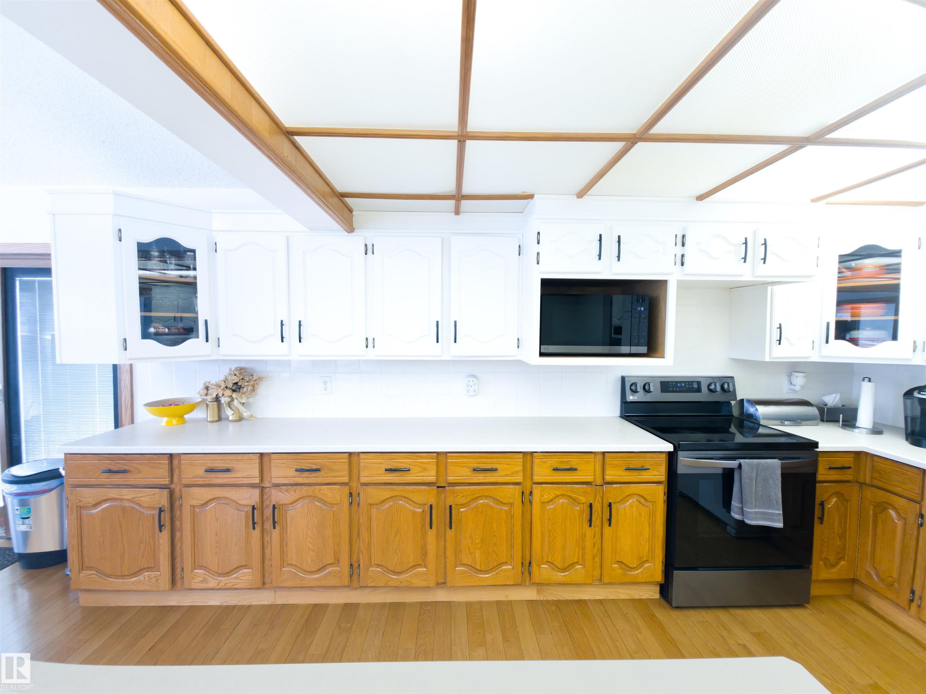 Photo 9 at 7323 147 Avenue NW, Kilkenny, Edmonton