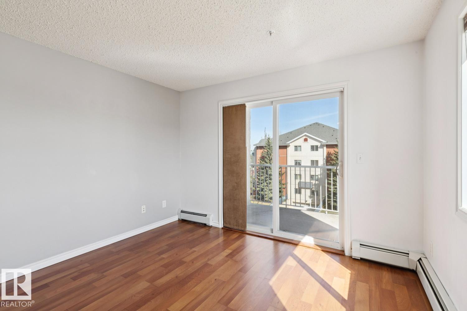 https://zimg.paragon.ice.com/ParagonImages/Property/PM/RAE/225393700/14/0/0/ac5180ce36e5e29562eab87adee30bc9/1/ab156af97a592f932a41c789a6f04449/225393700-03205aad-65d4-4919-a346-0640008e29f4.JPG
