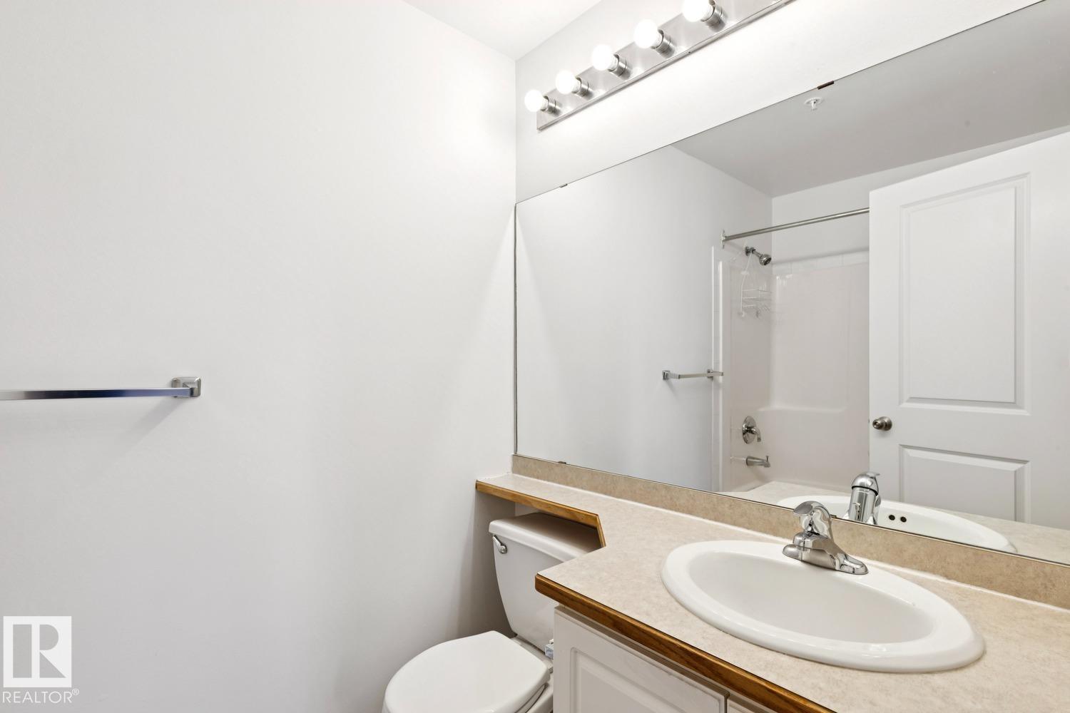 https://zimg.paragon.ice.com/ParagonImages/Property/PM/RAE/225393700/21/0/0/4f87578e3331b956e344ff60f16309e7/1/ab156af97a592f932a41c789a6f04449/225393700-c3427e67-b853-45ea-87ec-5825444ffa10.JPG