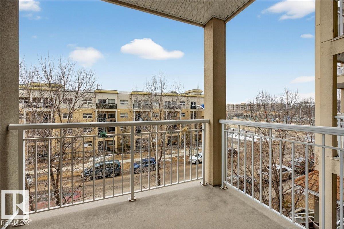 Photo 22 at 303 - 10333 112 Street NW, Wîhkwêntôwin, Edmonton