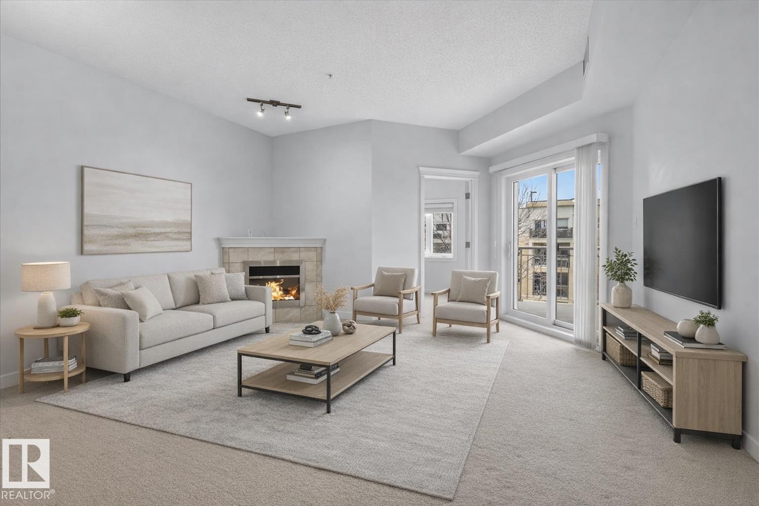 Photo 9 at 303 - 10333 112 Street NW, Wîhkwêntôwin, Edmonton