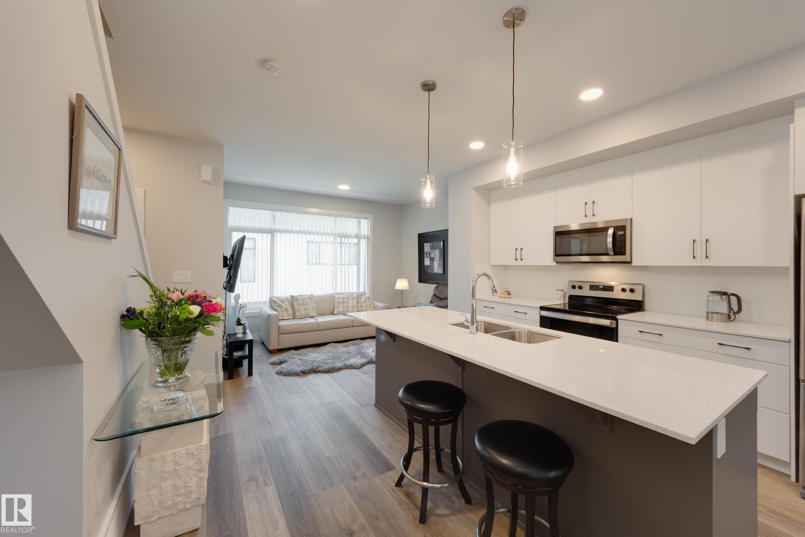 Photo 12 at 34 - 1729 Keene Crescent SW, Keswick, Edmonton