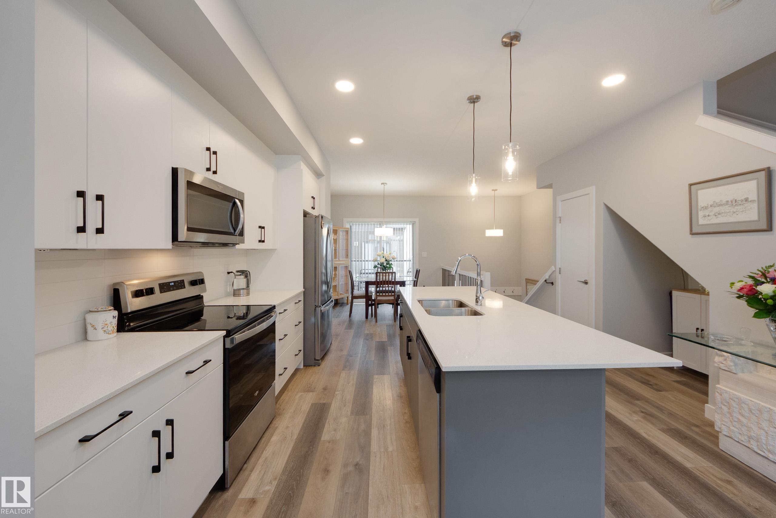 Photo 10 at 34 - 1729 Keene Crescent SW, Keswick, Edmonton