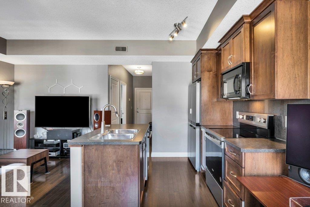 Photo 9 at 205 - 6720 112 Street NW, Parkallen, Edmonton