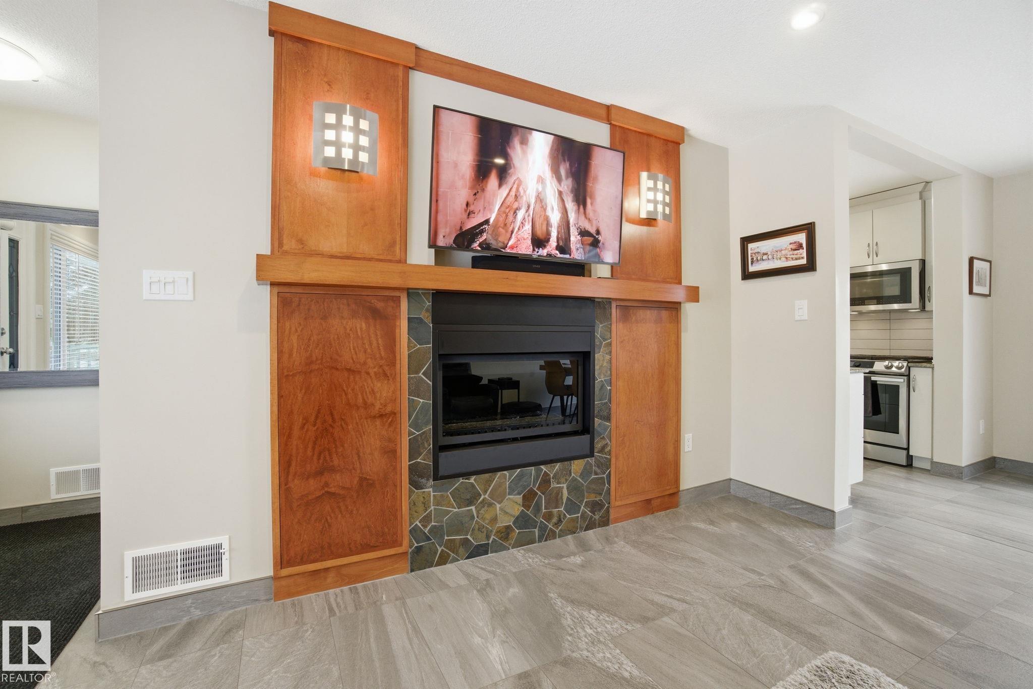 Photo 12 at 10962 118 Street NW, Queen Mary Park, Edmonton