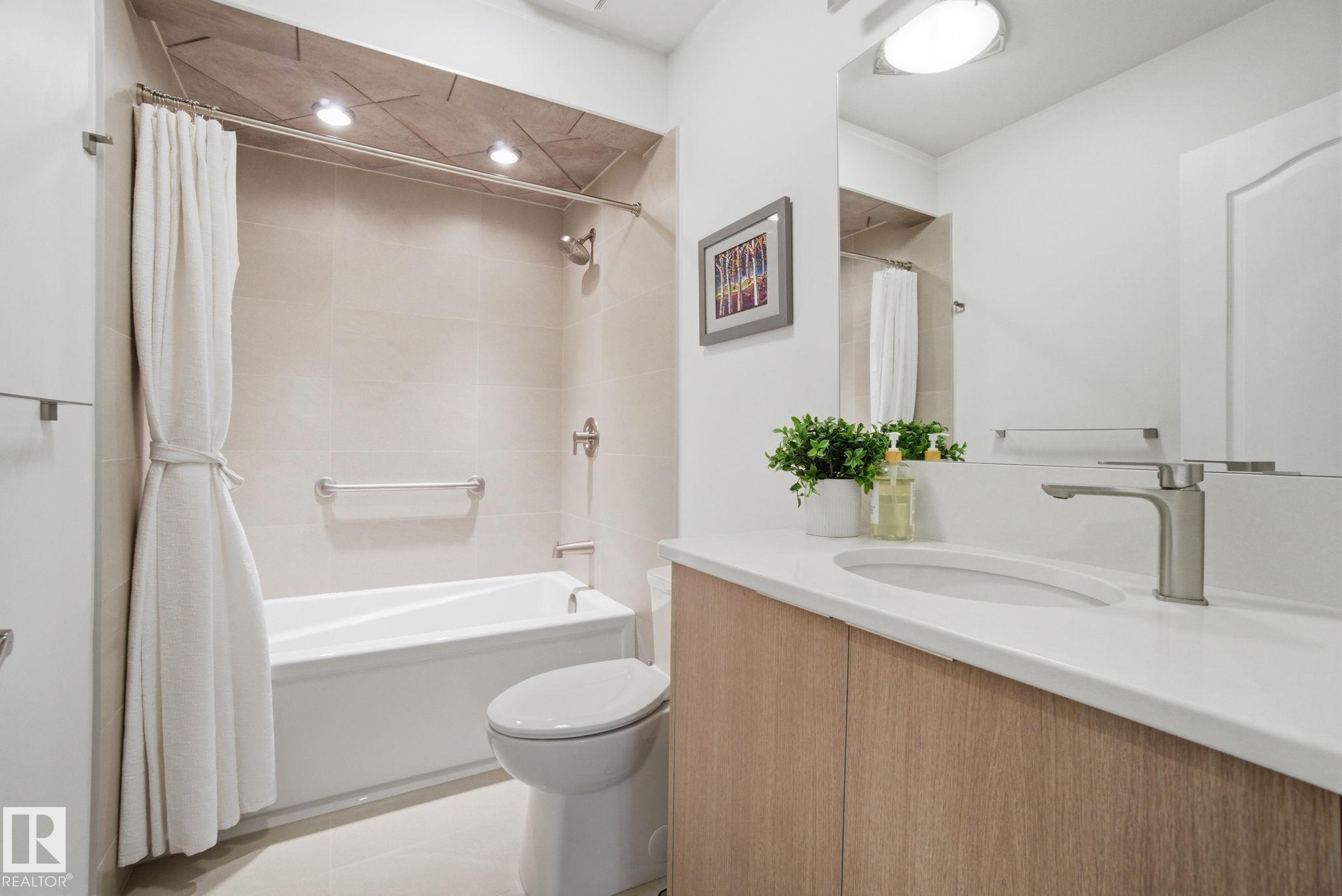 Photo 24 at 10962 118 Street NW, Queen Mary Park, Edmonton