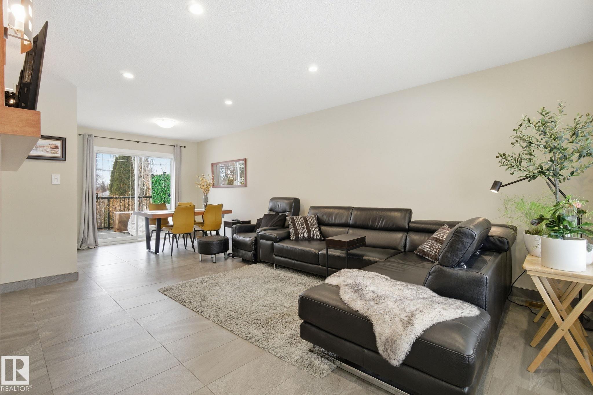 Photo 8 at 10962 118 Street NW, Queen Mary Park, Edmonton