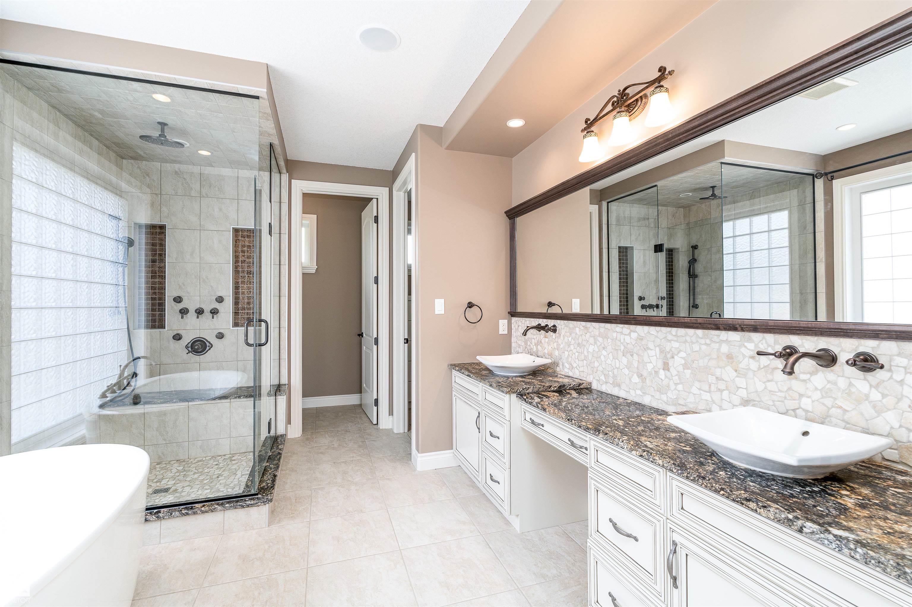 Photo 16 at 3312 Watson Bay SW, Windermere, Edmonton