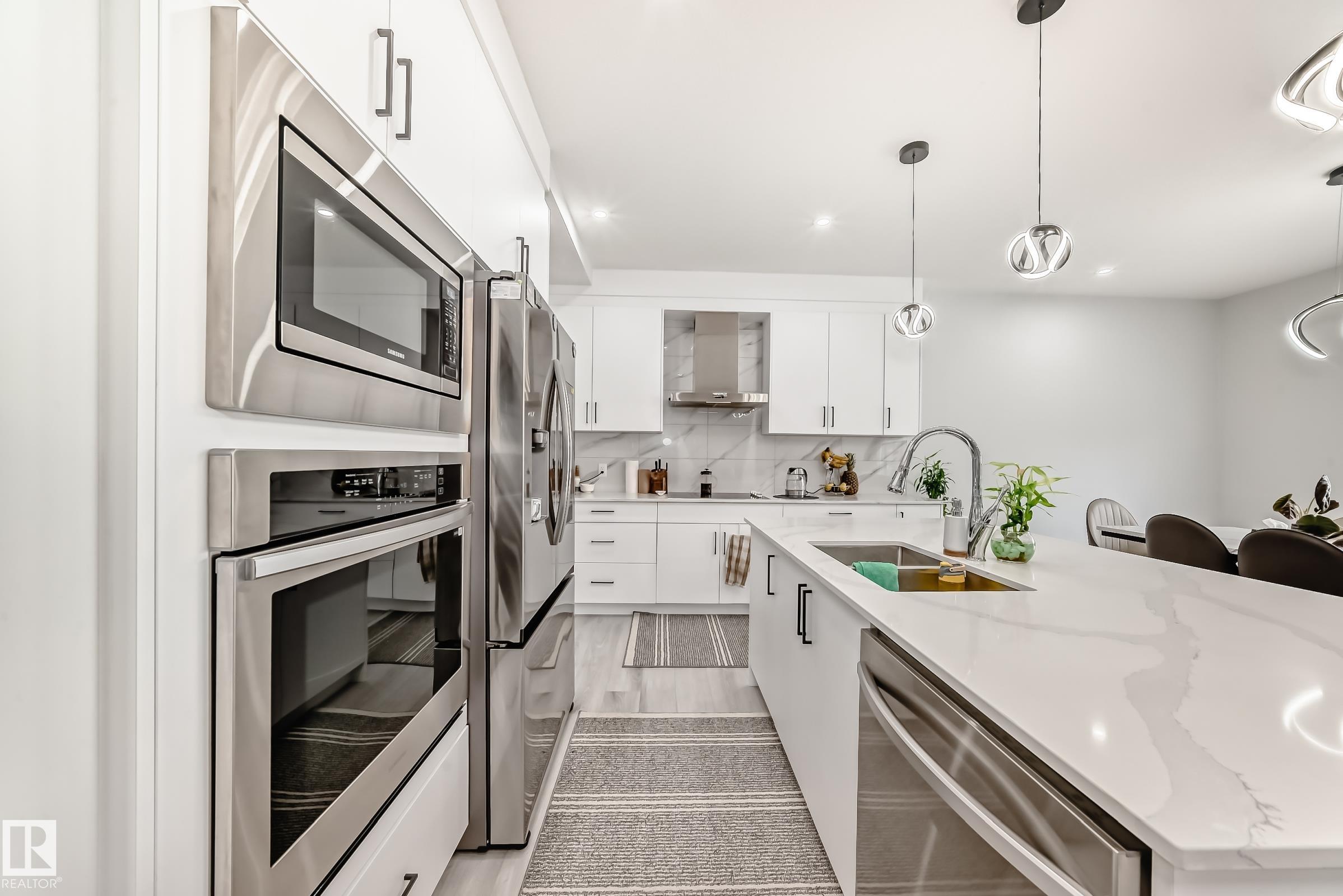 Photo 10 at 4509 170a Avenue NW, Cy Becker, Edmonton