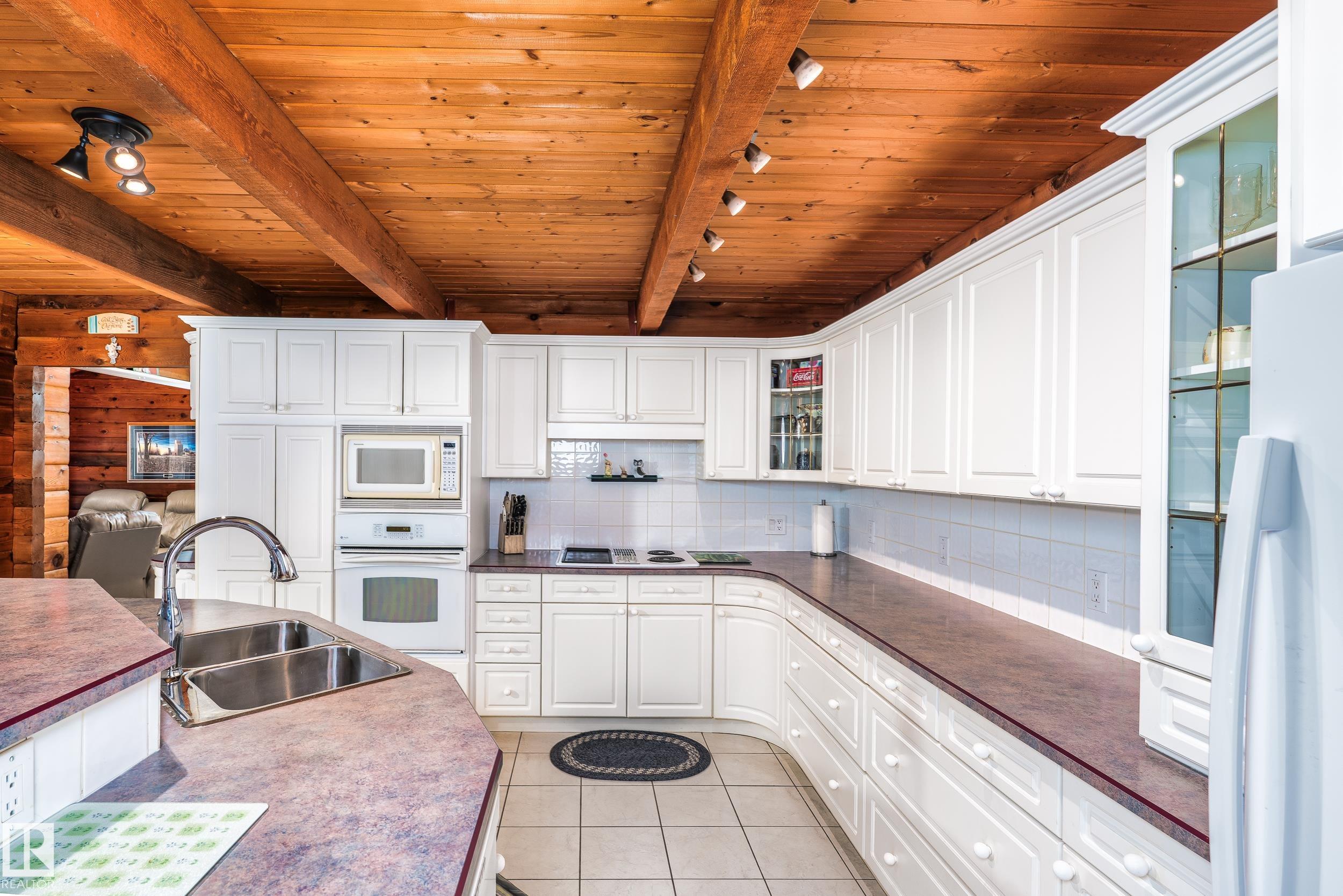 Photo 23 at 130 50531 Rge Rd 234, Marquis Estates, Rural Leduc County