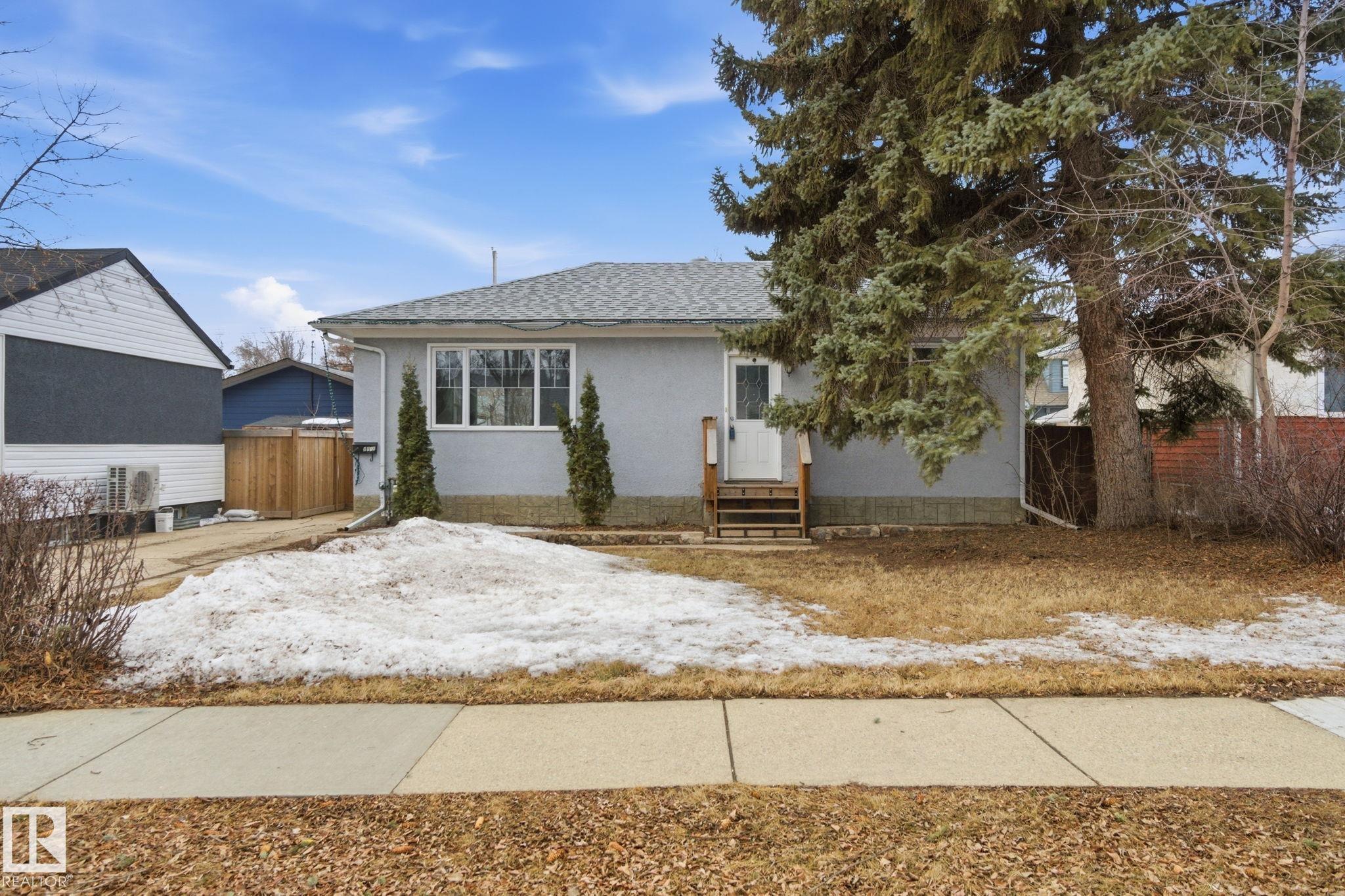 9916 108 Street, Old Fort Saskatchewan, Fort Saskatchewan