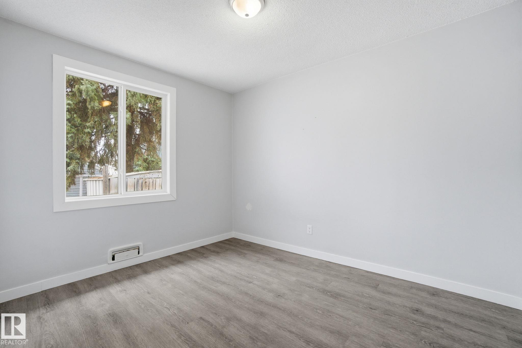 Photo 18 at 9916 108 Street, Old Fort Saskatchewan, Fort Saskatchewan