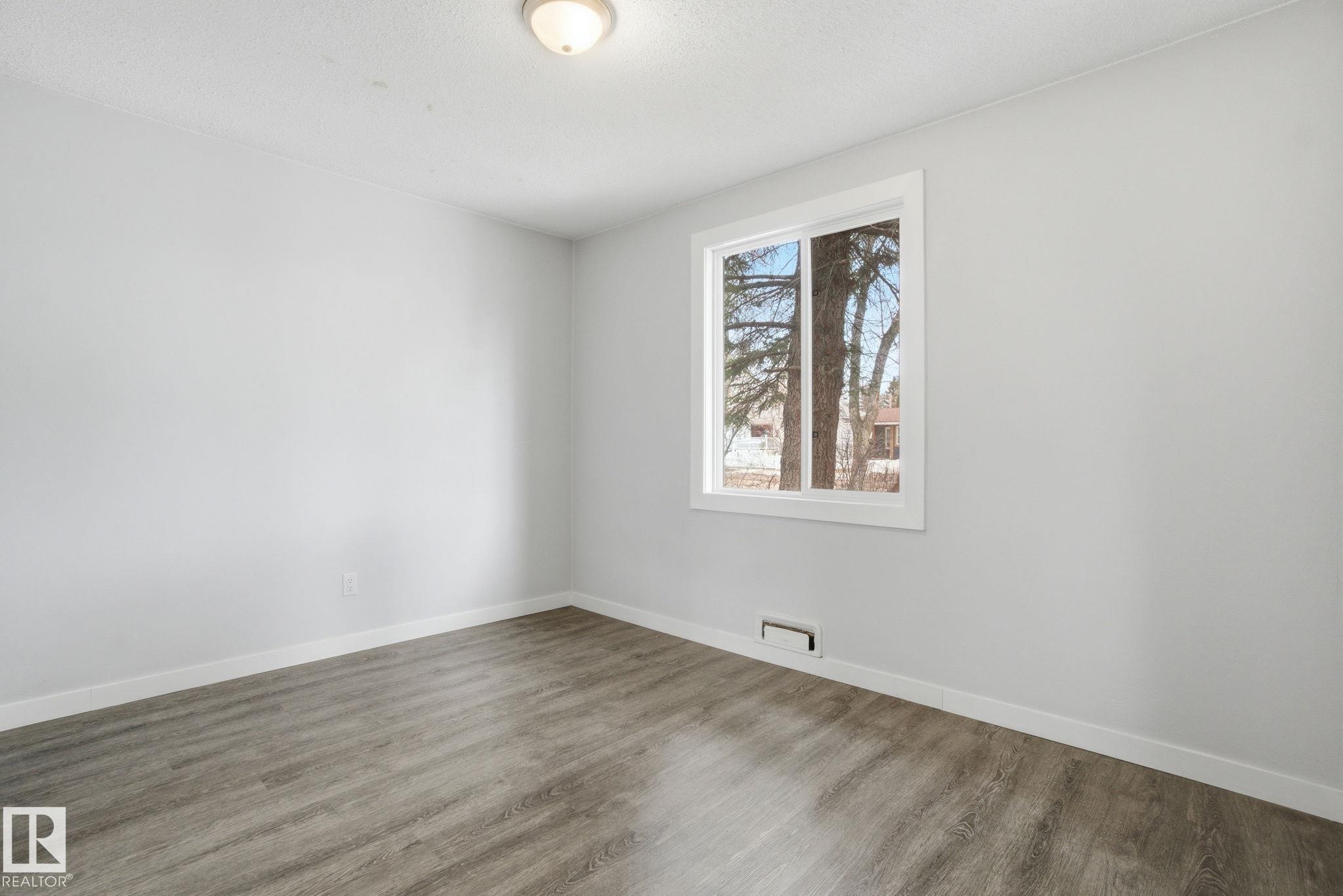 Photo 23 at 9916 108 Street, Old Fort Saskatchewan, Fort Saskatchewan