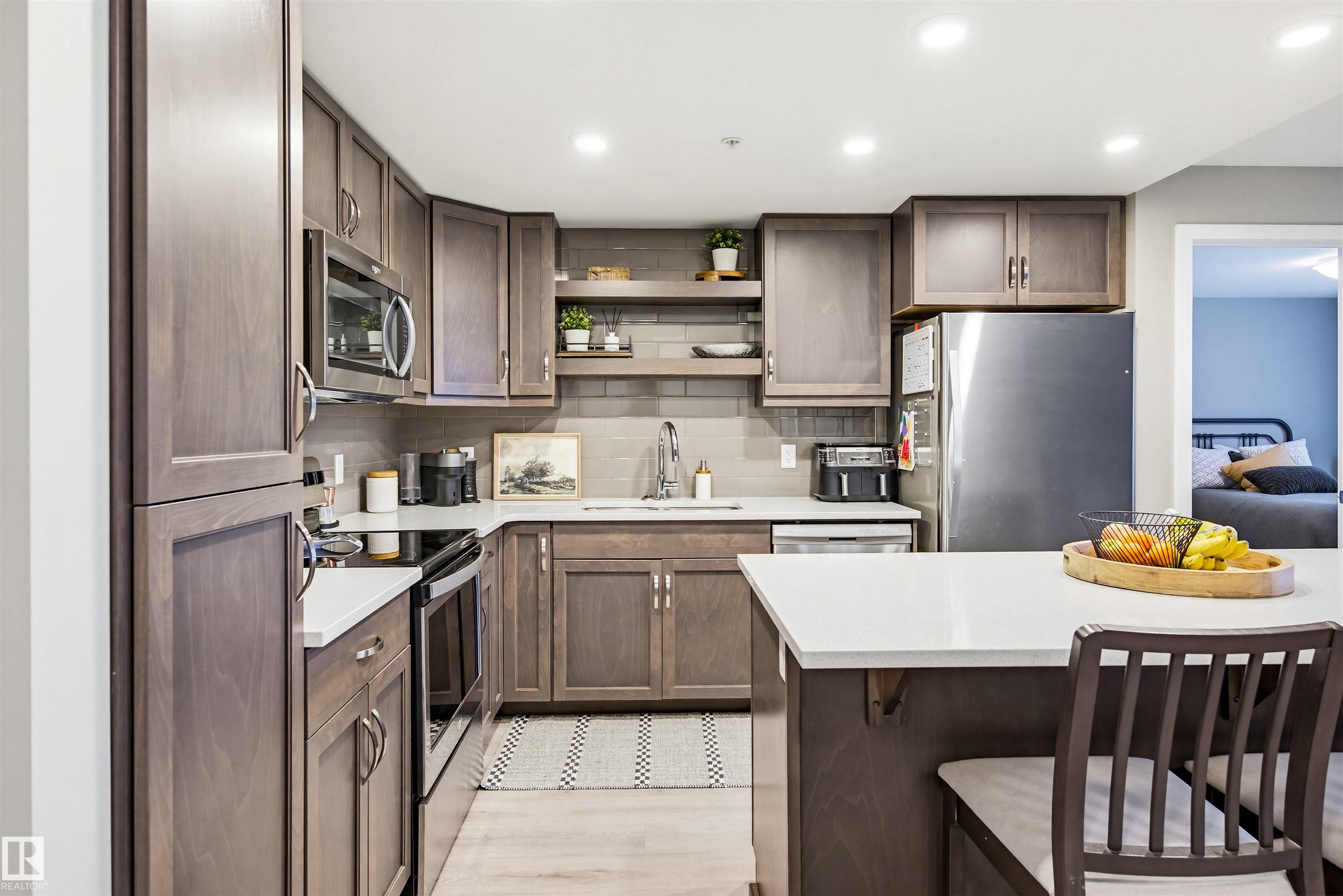 Picture for #232 5504 SCHONSEE DR NW