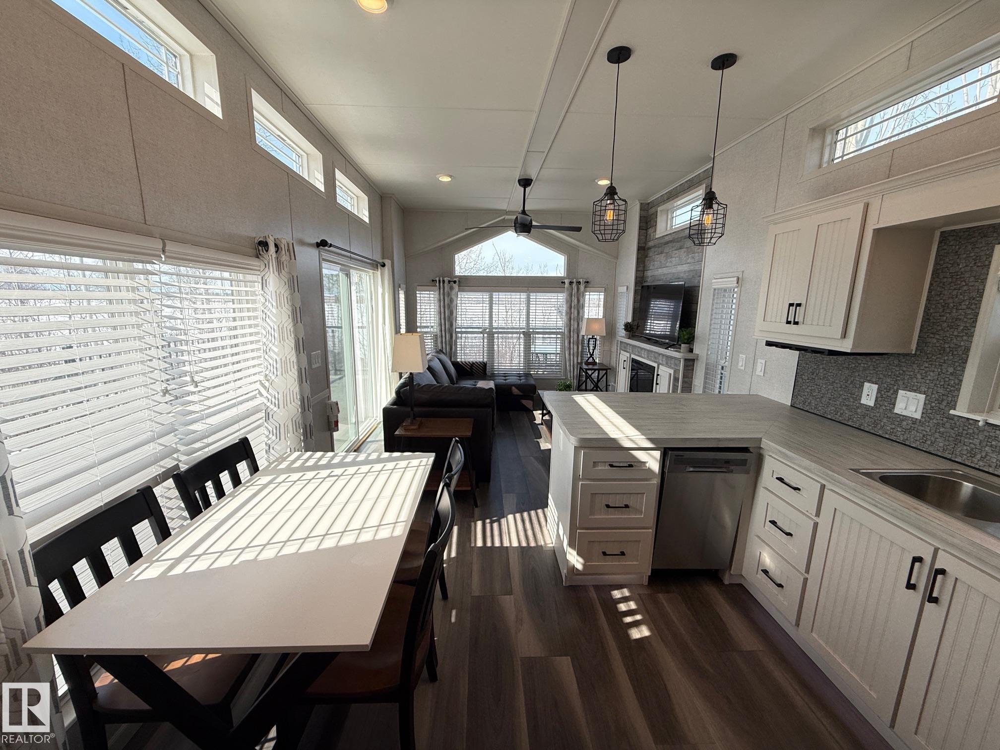 Photo 20 at 17 - 53509 Rge Road 60, Sunset Shores, Rural Parkland County