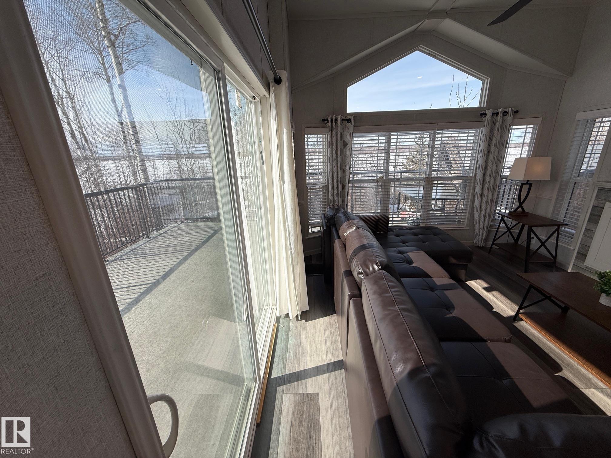 Photo 28 at 17 - 53509 Rge Road 60, Sunset Shores, Rural Parkland County