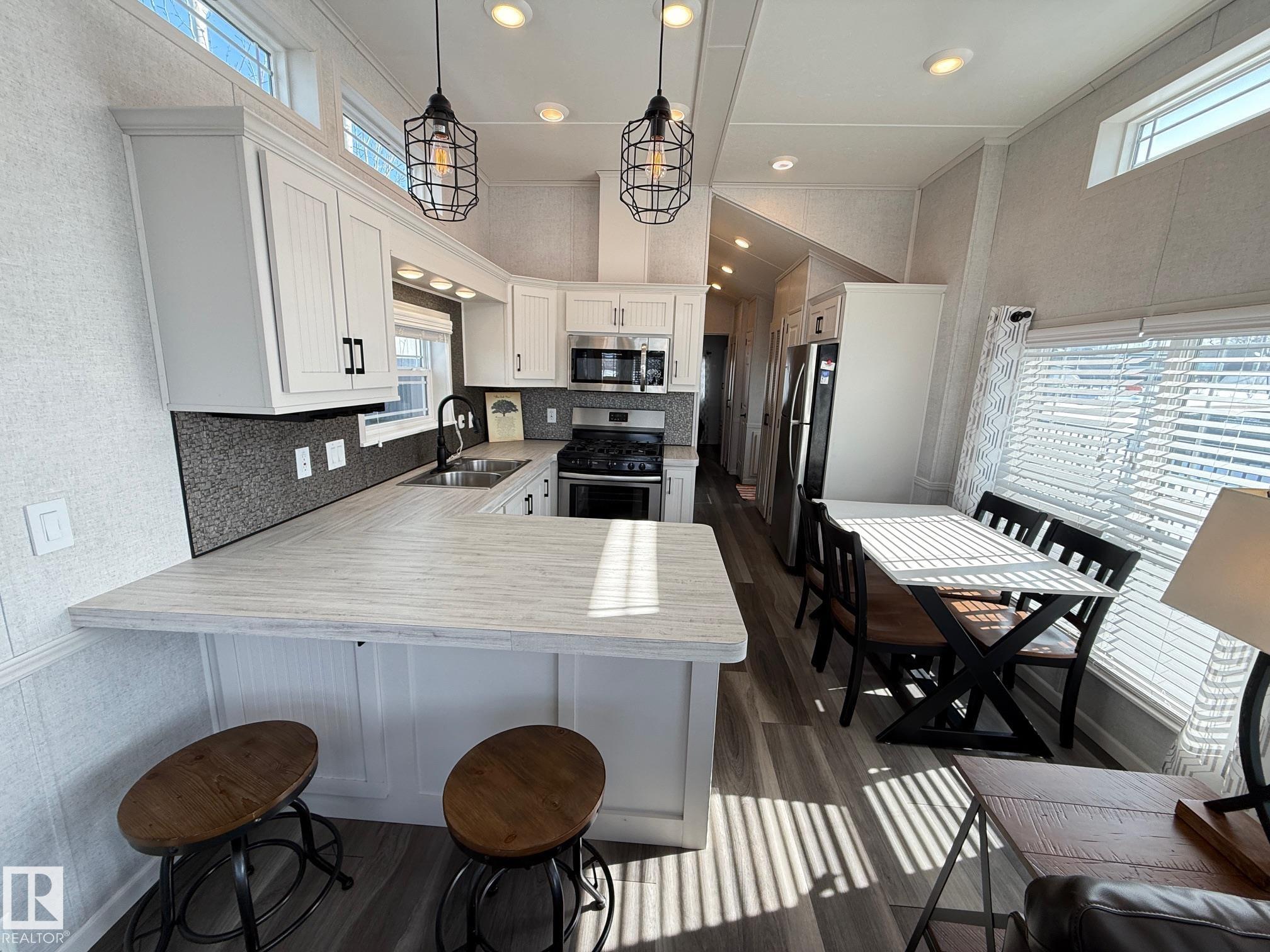 Photo 30 at 17 - 53509 Rge Road 60, Sunset Shores, Rural Parkland County