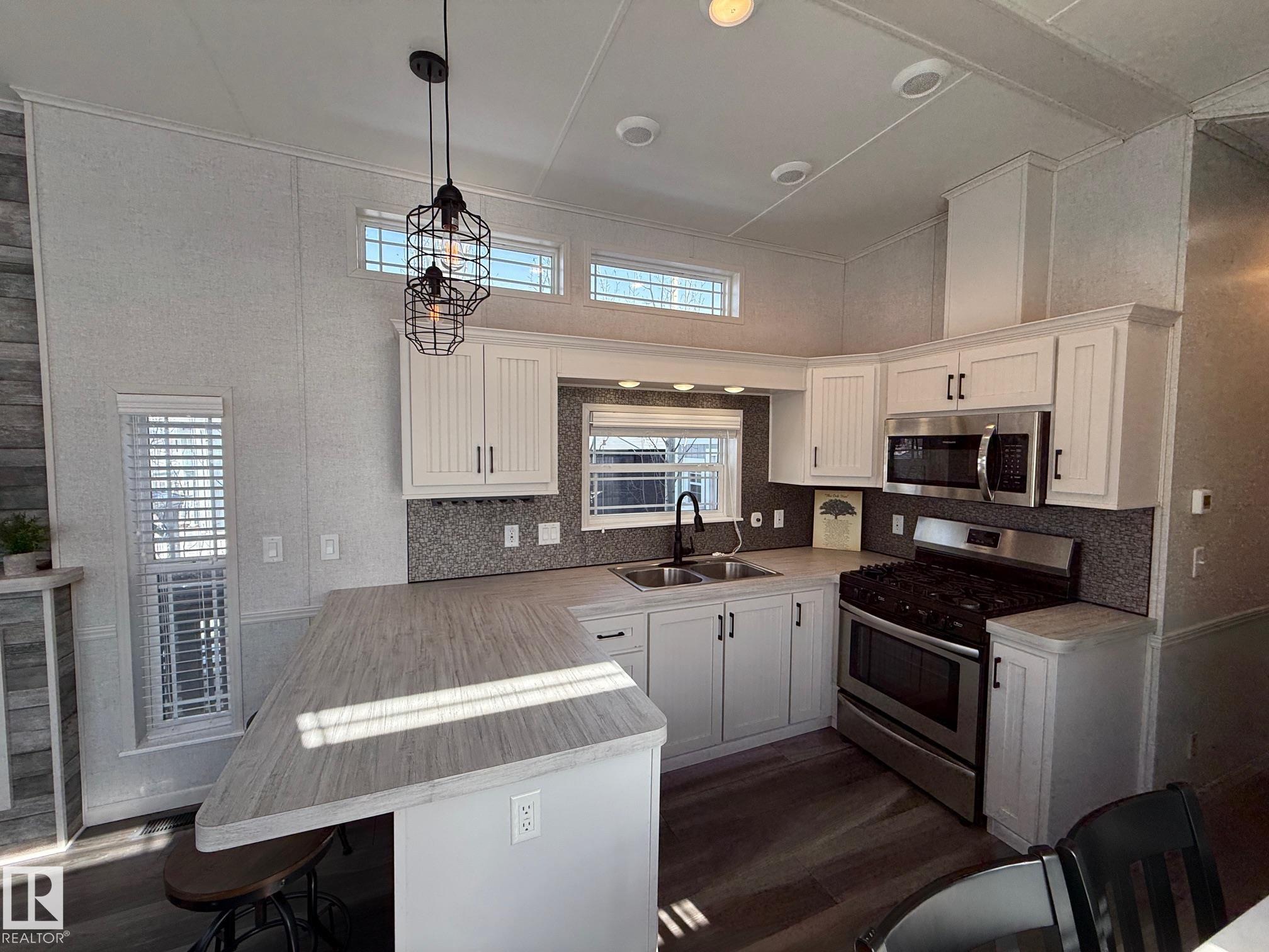 Photo 31 at 17 - 53509 Rge Road 60, Sunset Shores, Rural Parkland County