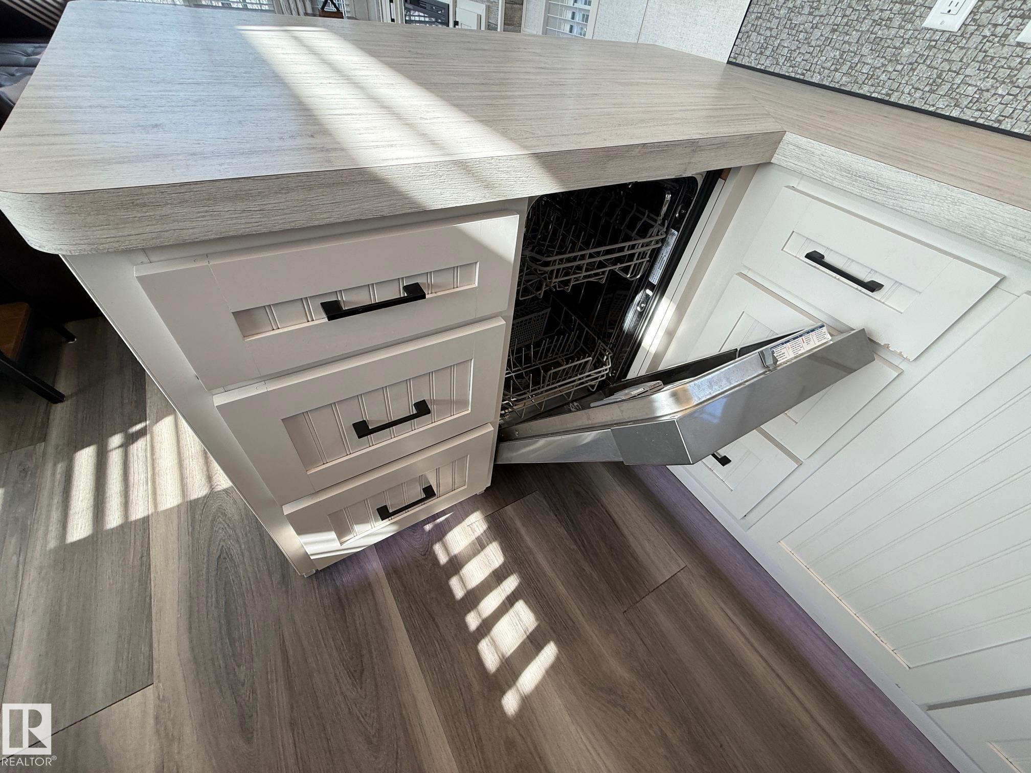 Photo 38 at 17 - 53509 Rge Road 60, Sunset Shores, Rural Parkland County