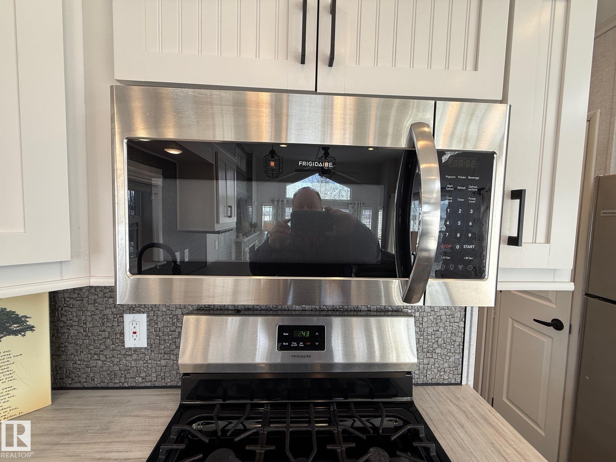 Photo 41 at 17 - 53509 Rge Road 60, Sunset Shores, Rural Parkland County