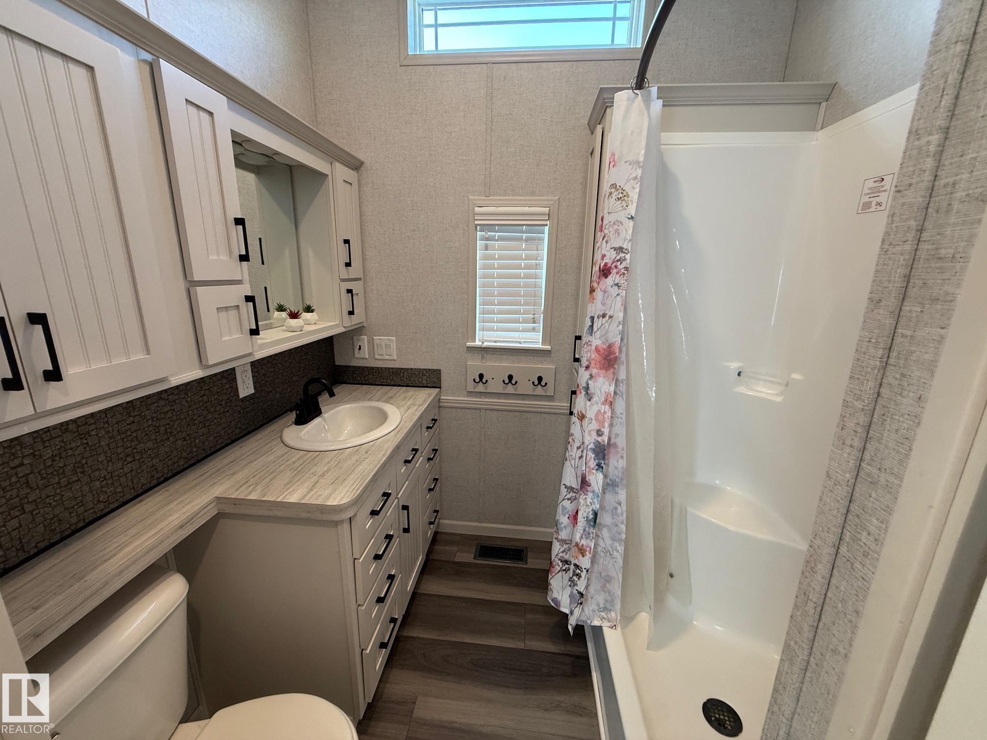 Photo 47 at 17 - 53509 Rge Road 60, Sunset Shores, Rural Parkland County