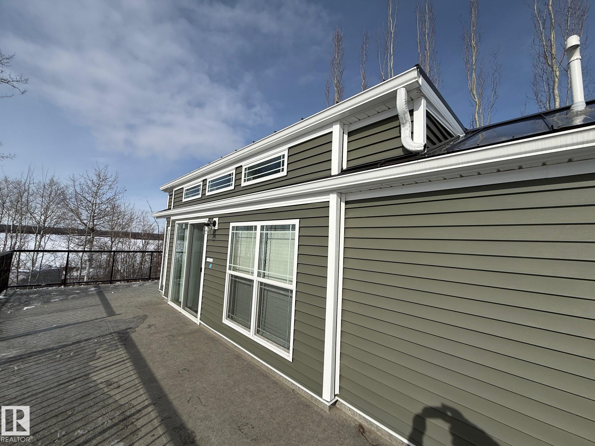 Photo 9 at 17 - 53509 Rge Road 60, Sunset Shores, Rural Parkland County