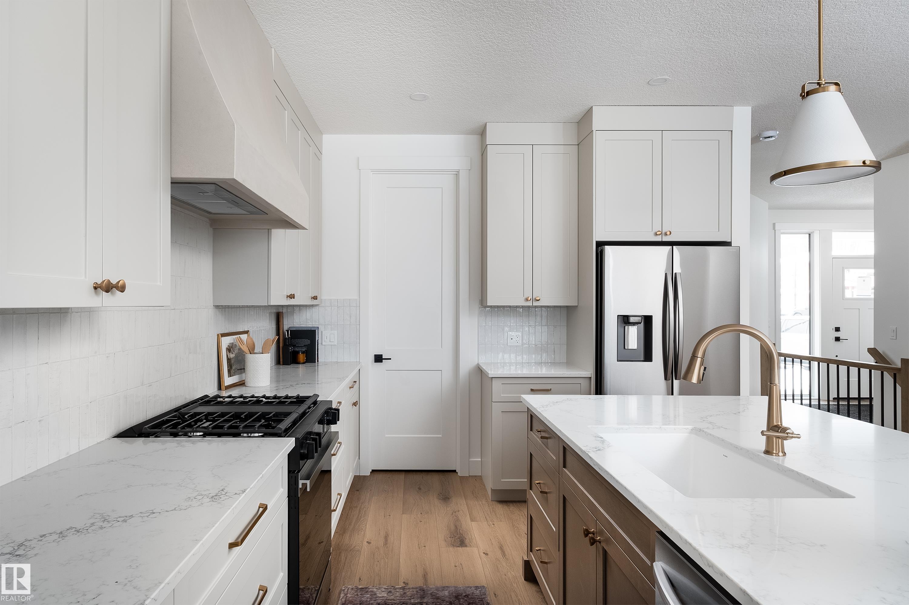 Photo 9 at 7 Sydwyck Circle, Fenwyck, Spruce Grove