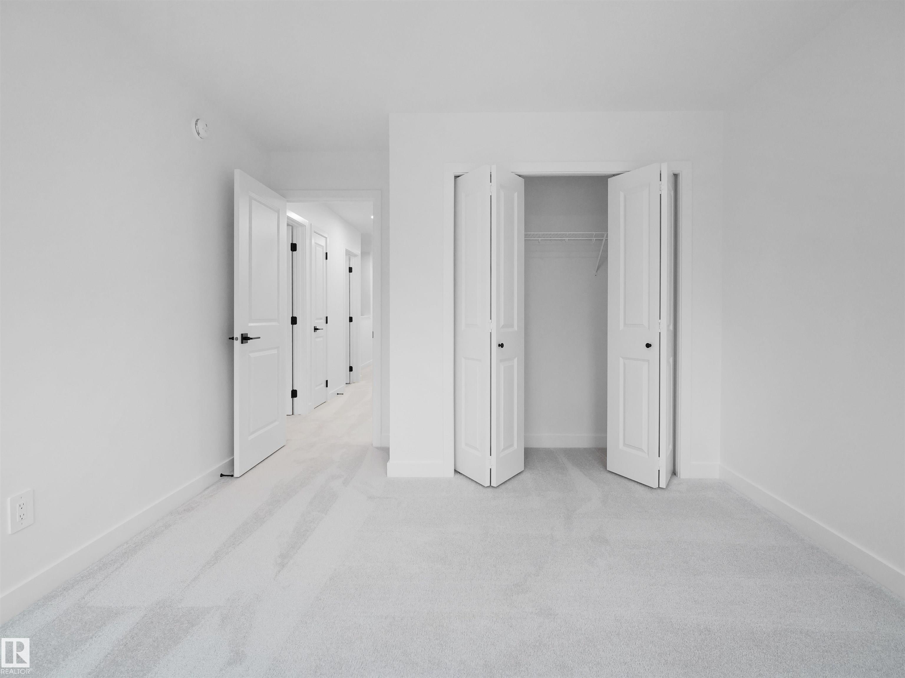 https://zimg.paragon.ice.com/ParagonImages/Property/PM/RAE/225393859/27/0/0/48661c07f7600926d3232258204d07b4/1/cc6af6661c1a51e00b0aee59cacc2454/225393859-4728b7f6-0cdb-4e5d-bdb0-ad220f75793a.JPG