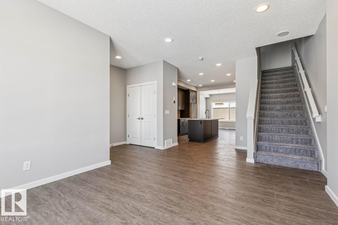 Photo 8 at 306 Hawthorn Way, Woodbend, Leduc