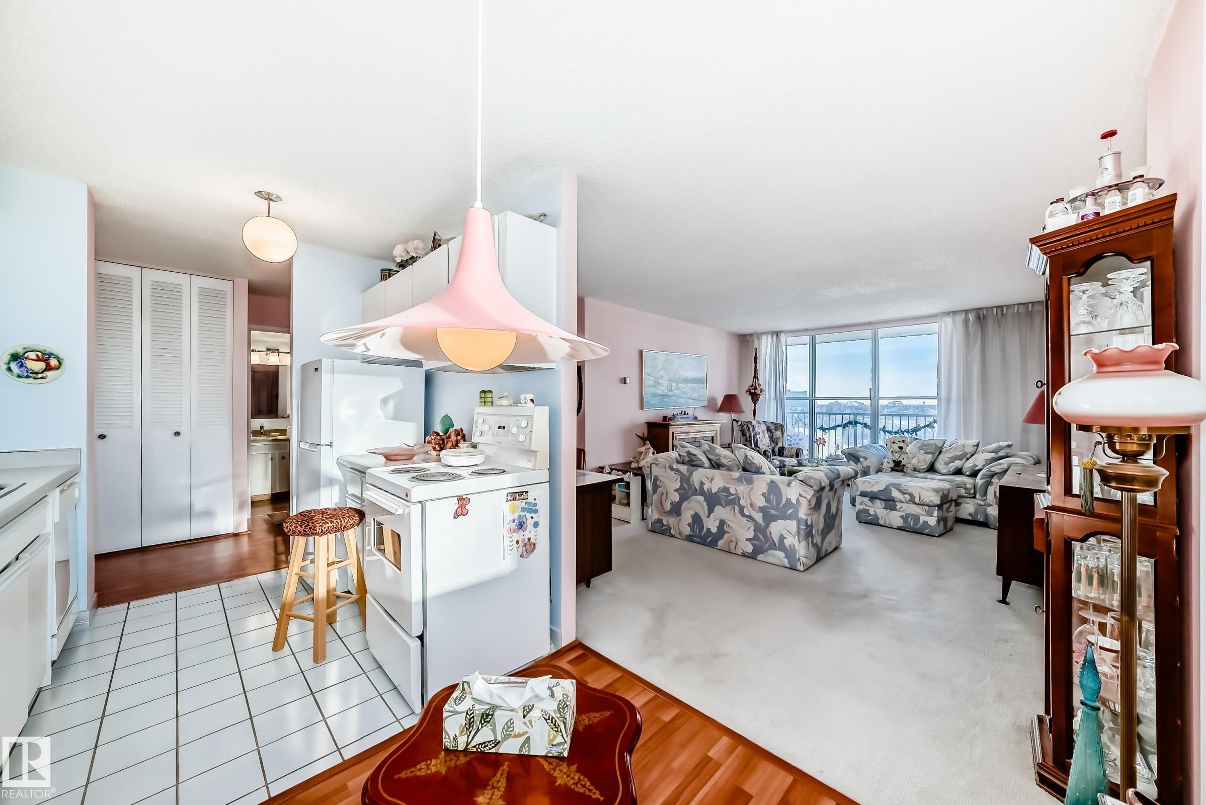 Photo 15 at 1107 - 12141 Jasper Avenue NW, Wîhkwêntôwin, Edmonton