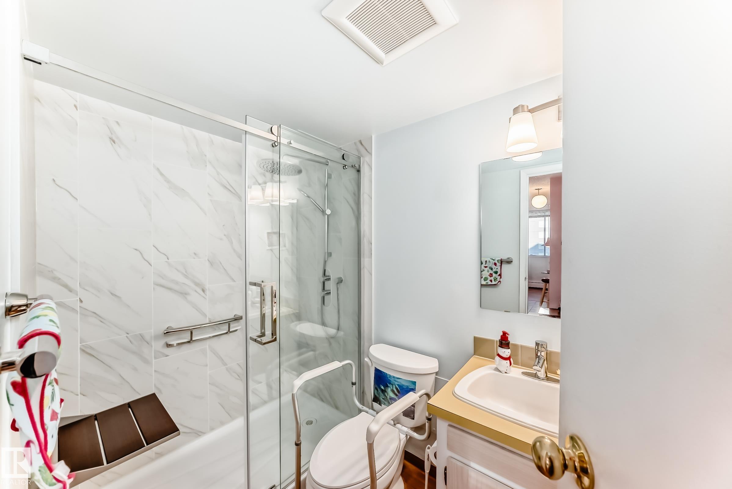 Photo 26 at 1107 - 12141 Jasper Avenue NW, Wîhkwêntôwin, Edmonton