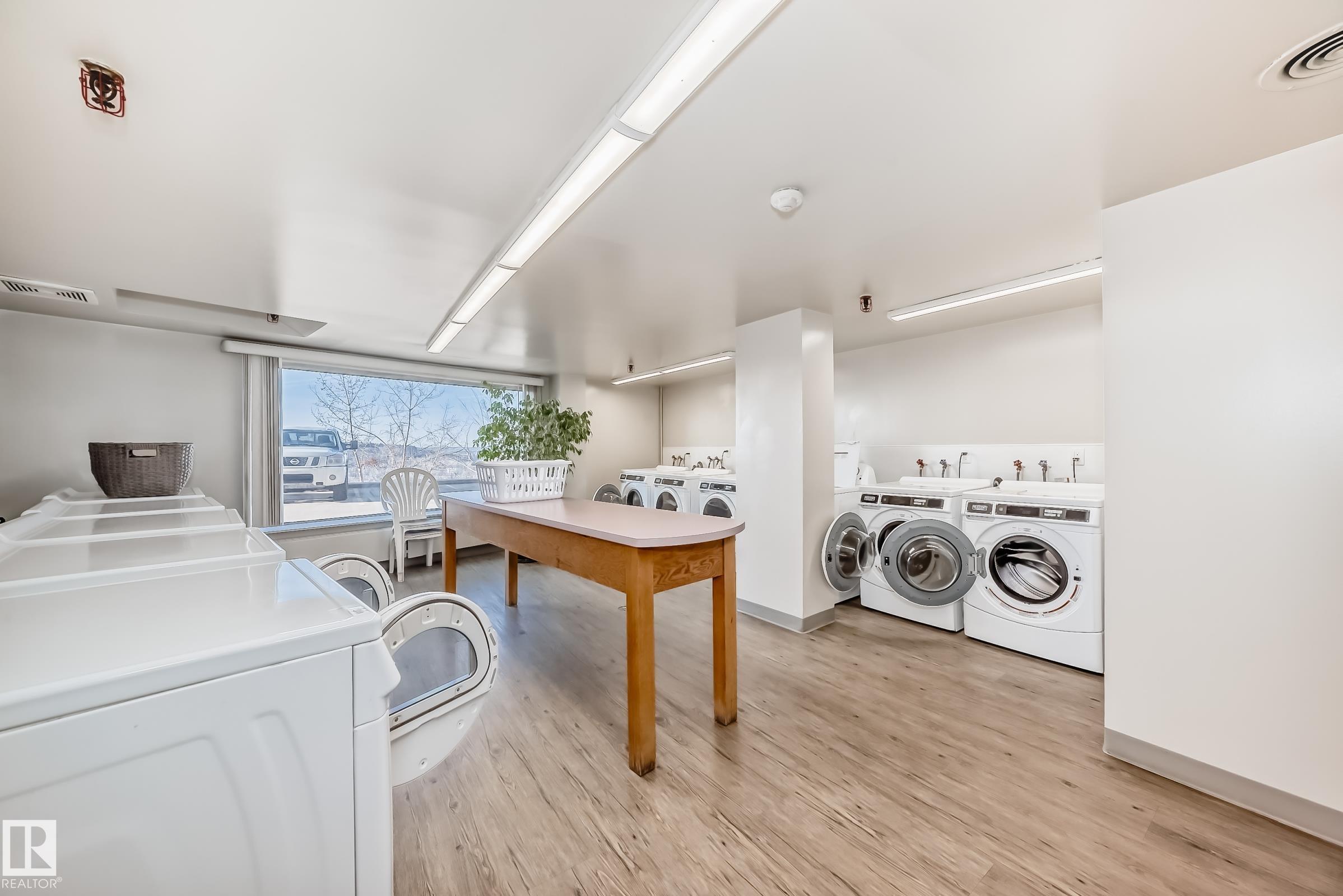 Photo 34 at 1107 - 12141 Jasper Avenue NW, Wîhkwêntôwin, Edmonton