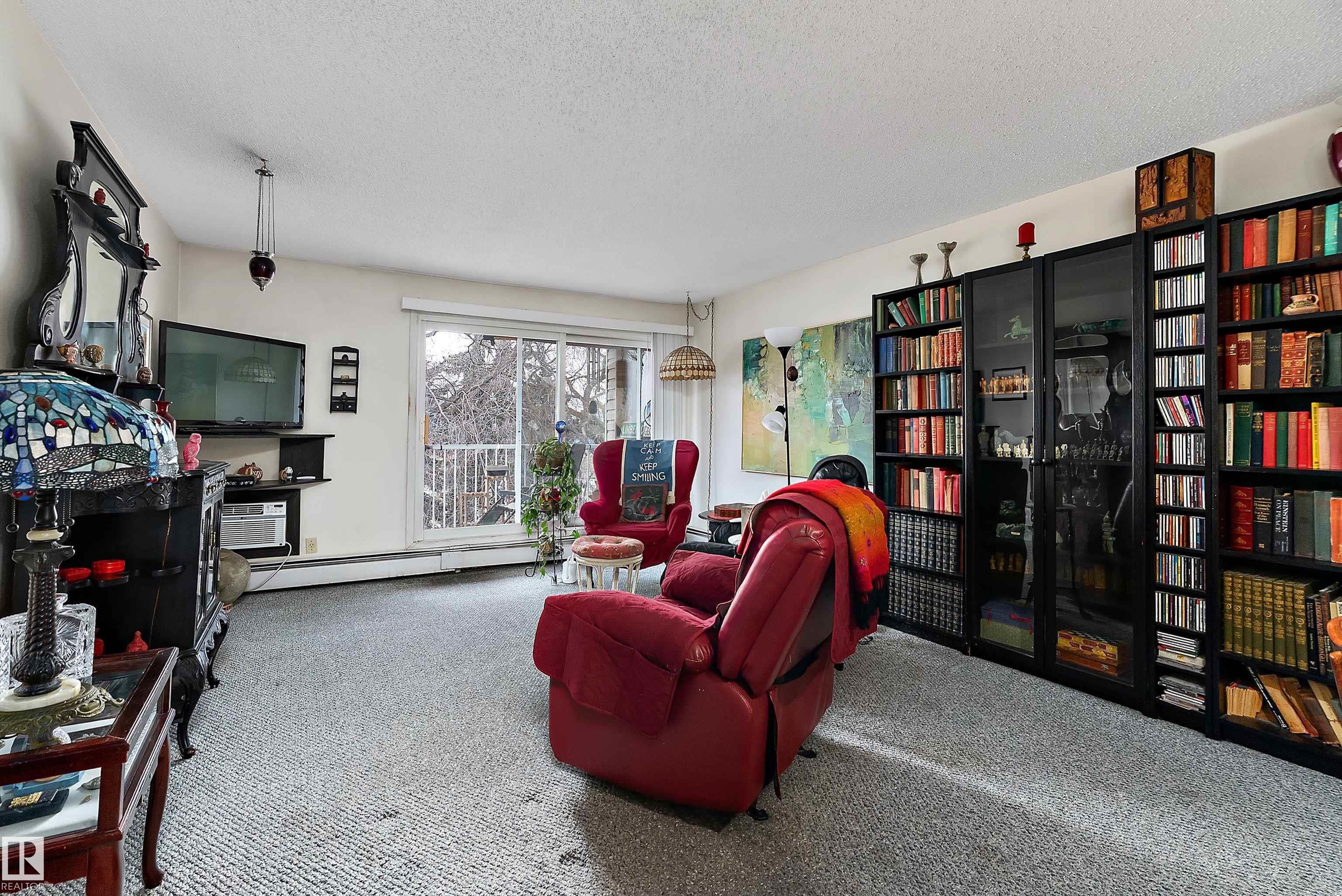 Photo 15 at 401 - 10335 118 Street NW, Wîhkwêntôwin, Edmonton