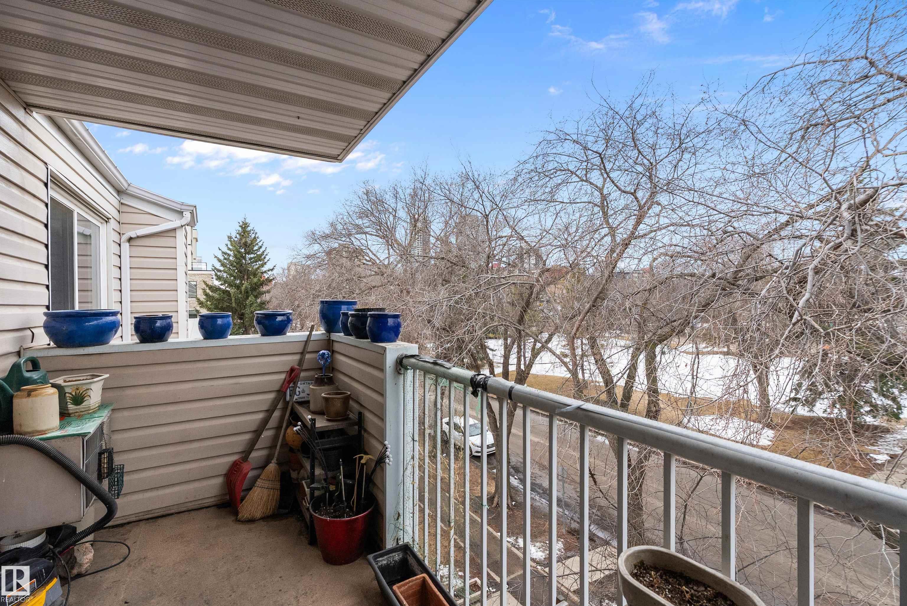 Photo 36 at 401 - 10335 118 Street NW, Wîhkwêntôwin, Edmonton