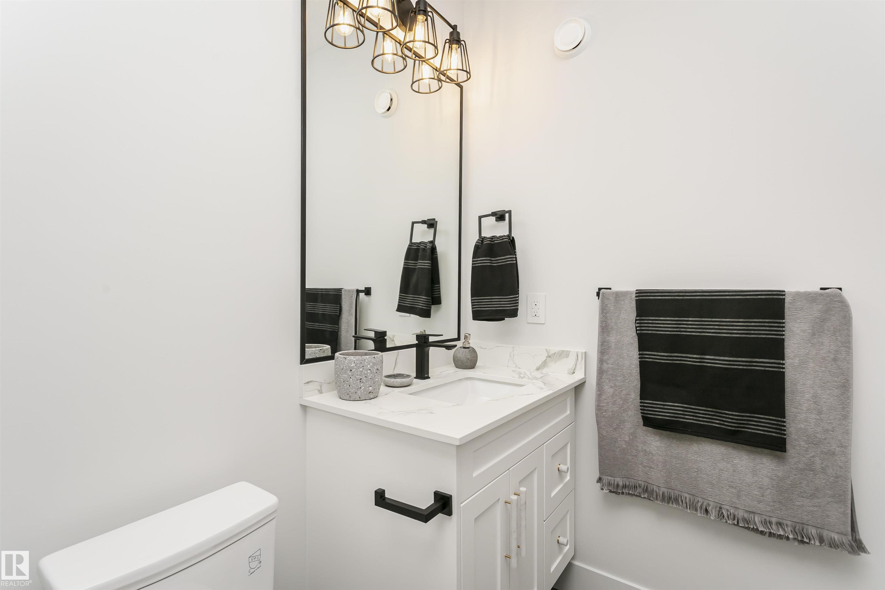 Photo 34 at 6245 King Vista SW, Keswick, Edmonton