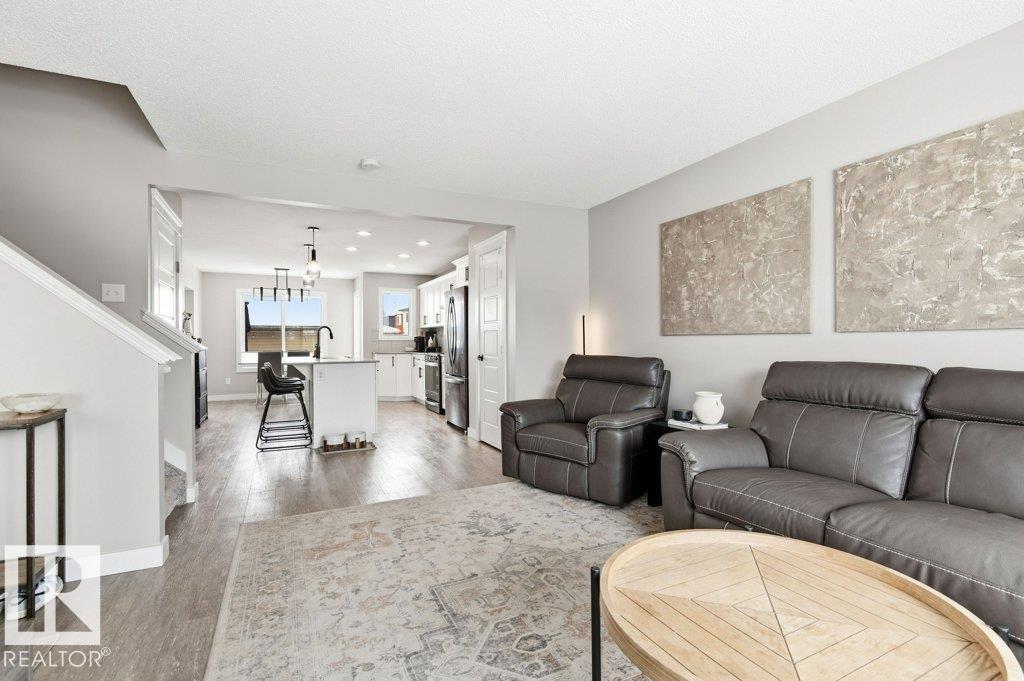 Photo 9 at 198 Allard Way, South Pointe, Fort Saskatchewan