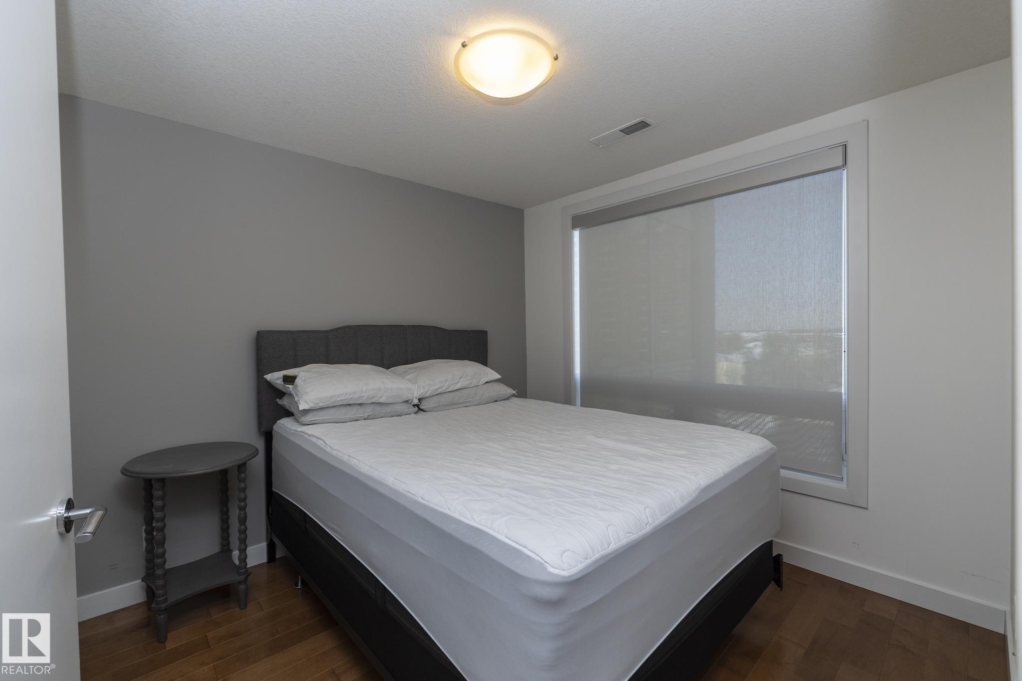 Photo 19 at 707 - 10055 118 Street NW, Wîhkwêntôwin, Edmonton